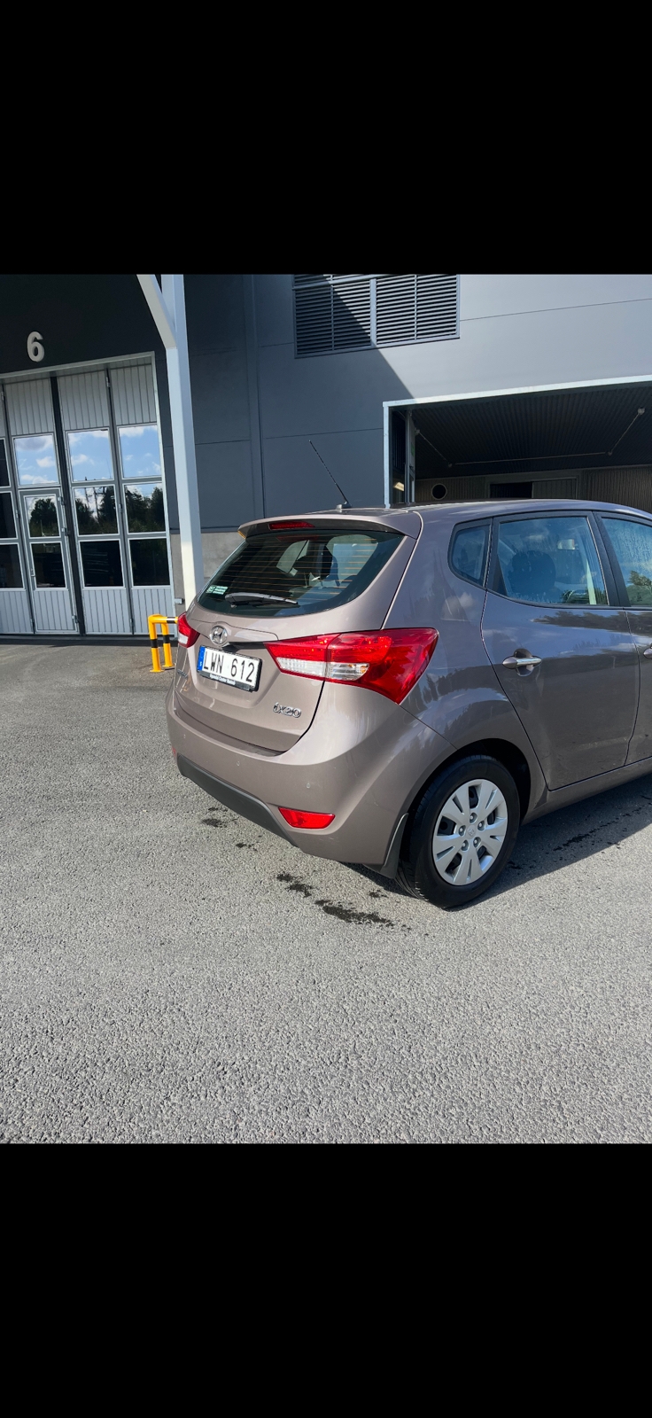 Hyundai ix20 1.4 Manuell 2012, bild 2/4
