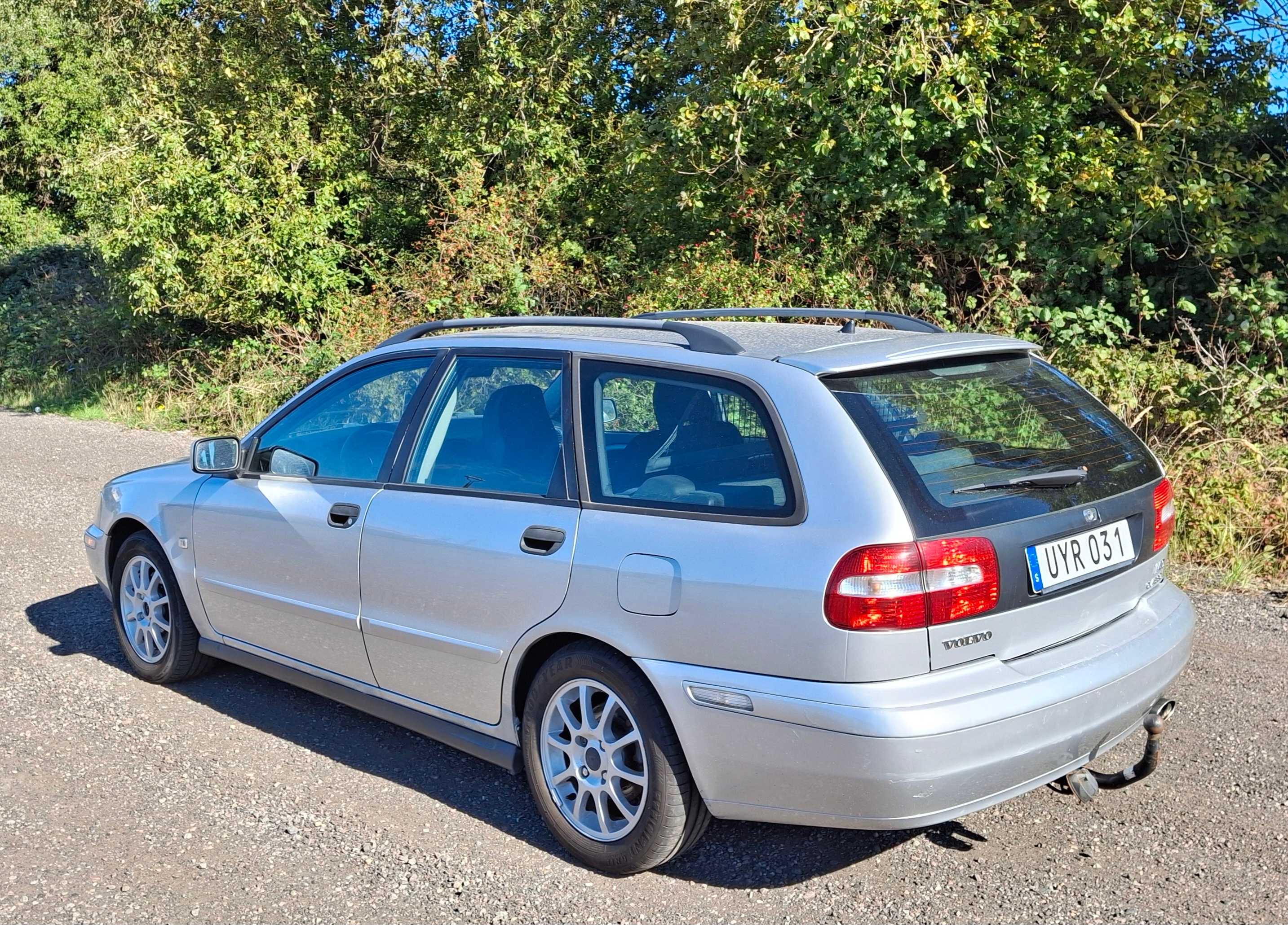 Volvo V40 2.0T Manuell 2004, bild 2/7