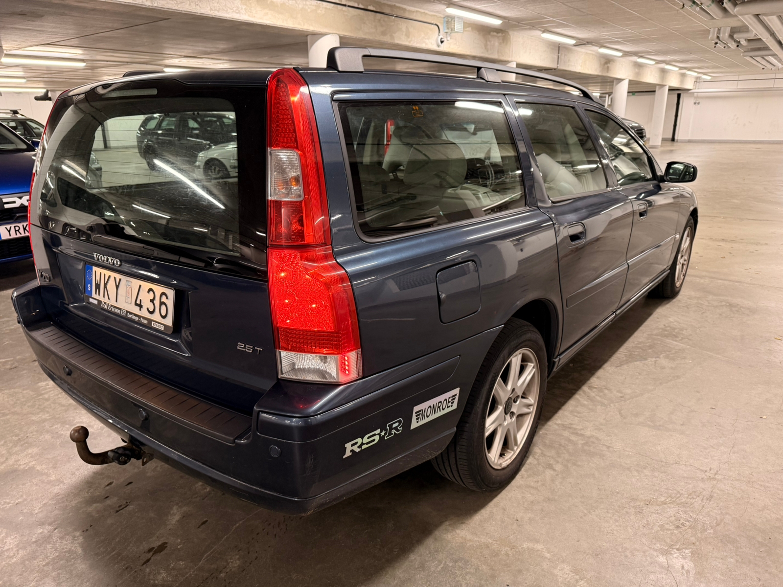 Volvo V70 2.5T Manuell 2005, bild 2/8