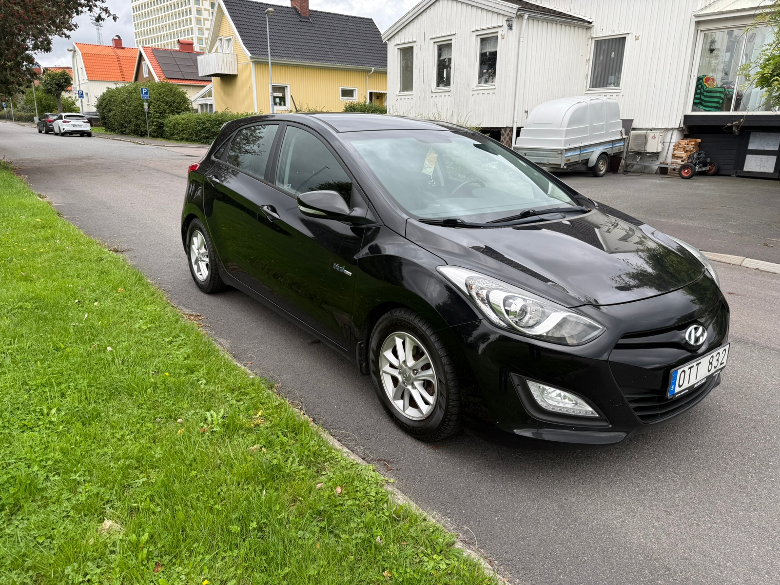 Hyundai i30 5-dörrar 1.6 CRDi Manuell 2014, bild 4/7