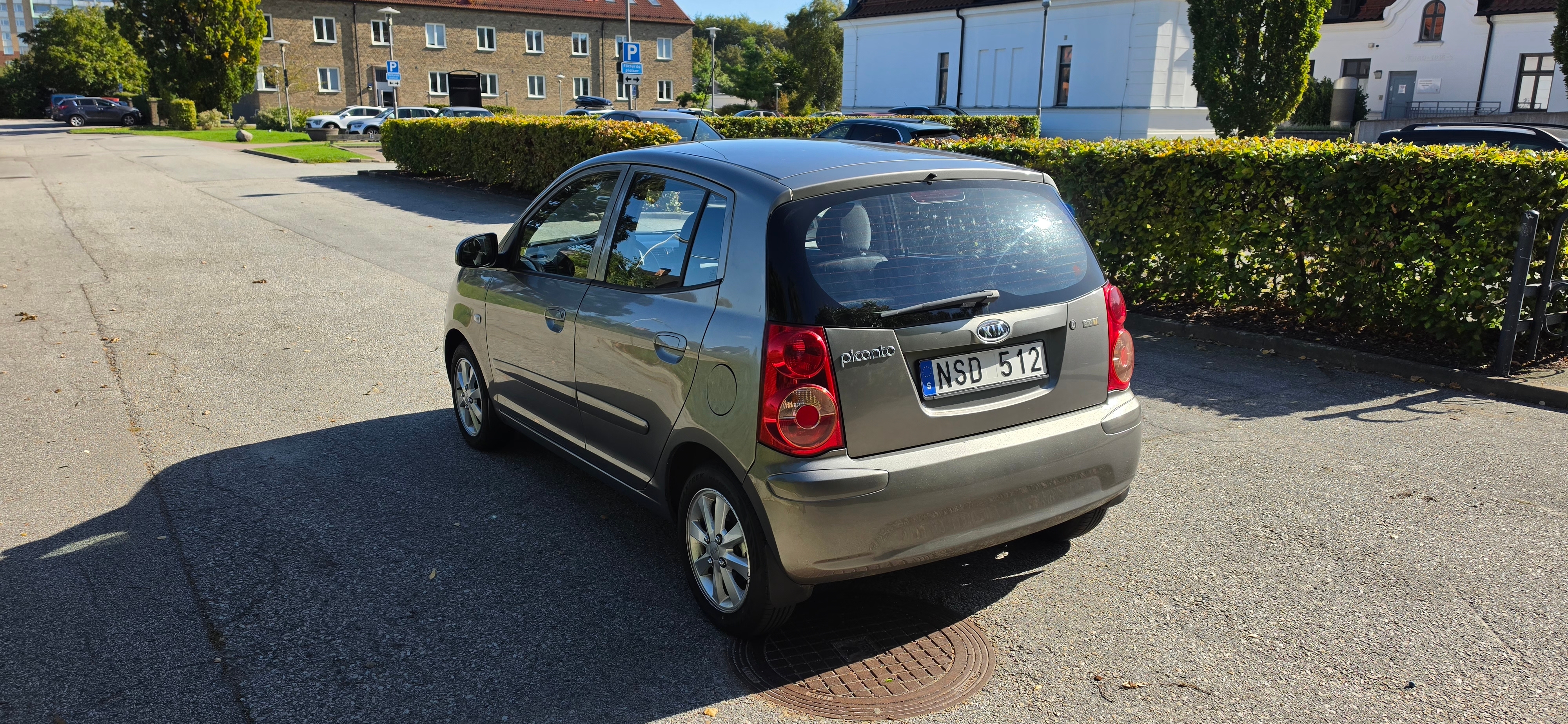 Kia Picanto 1.1 Manuell 2010, bild 4/8
