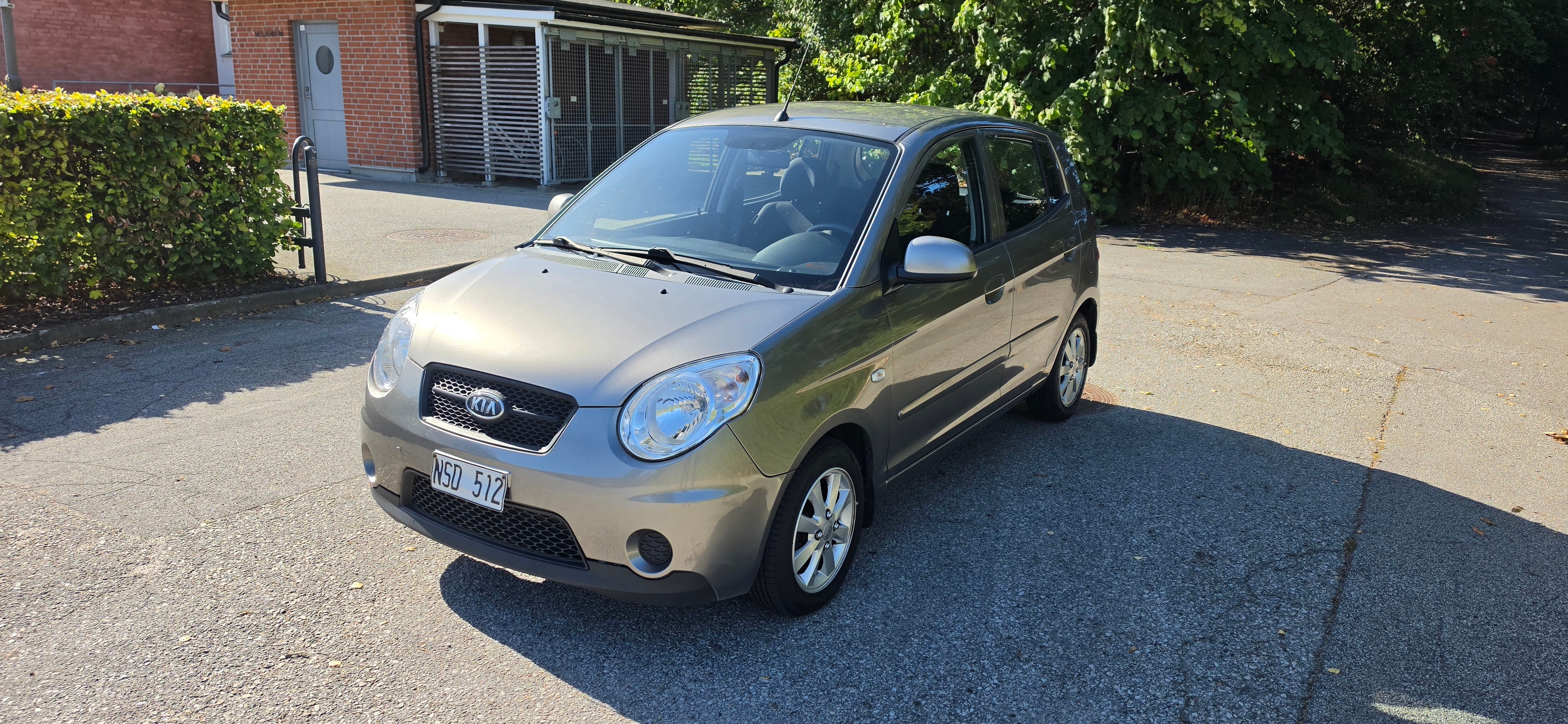 Kia Picanto 1.1 Manuell 2010, bild 3/8