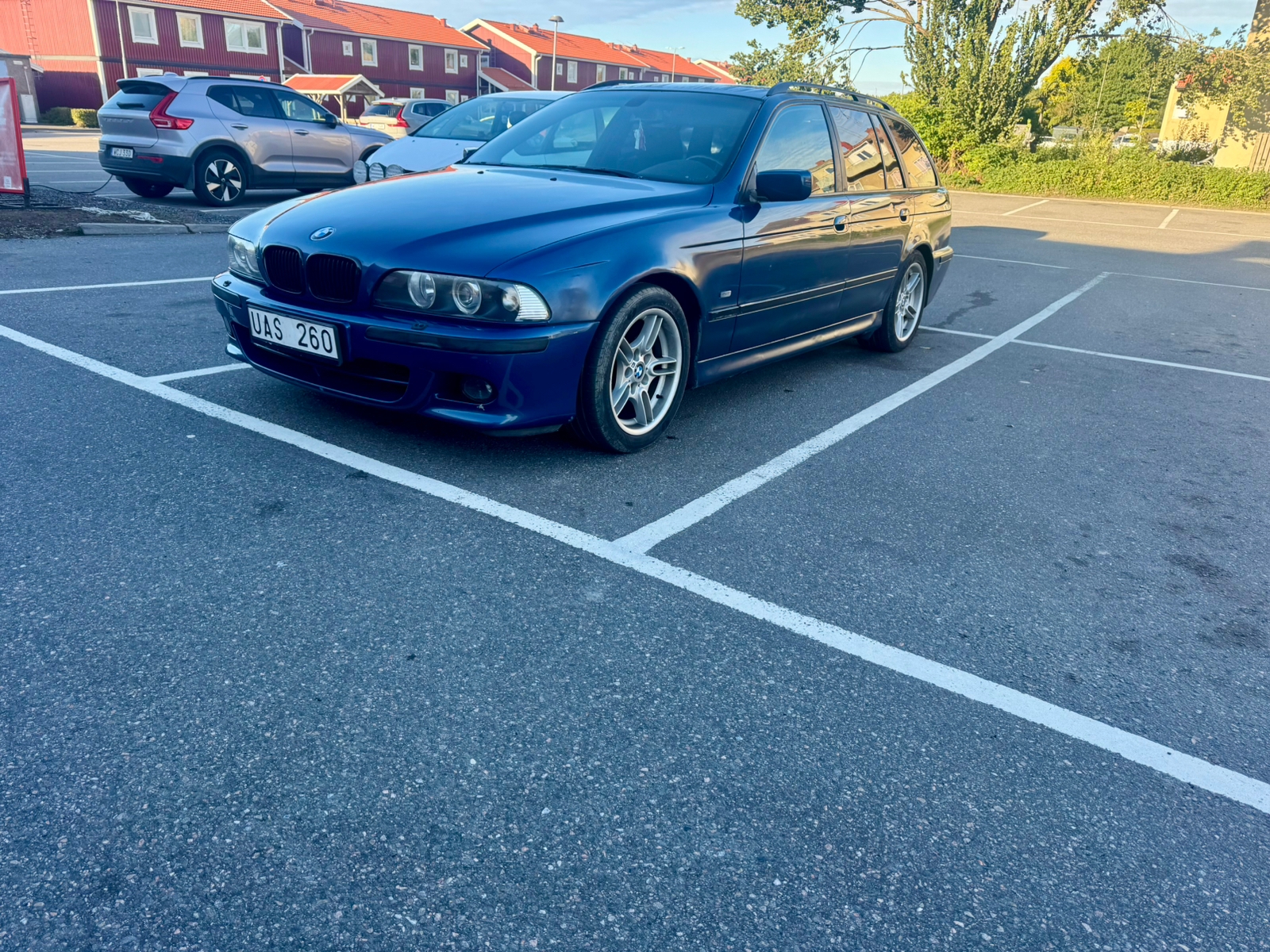 BMW 525 i Touring Automatisk 2003, bild 2/5