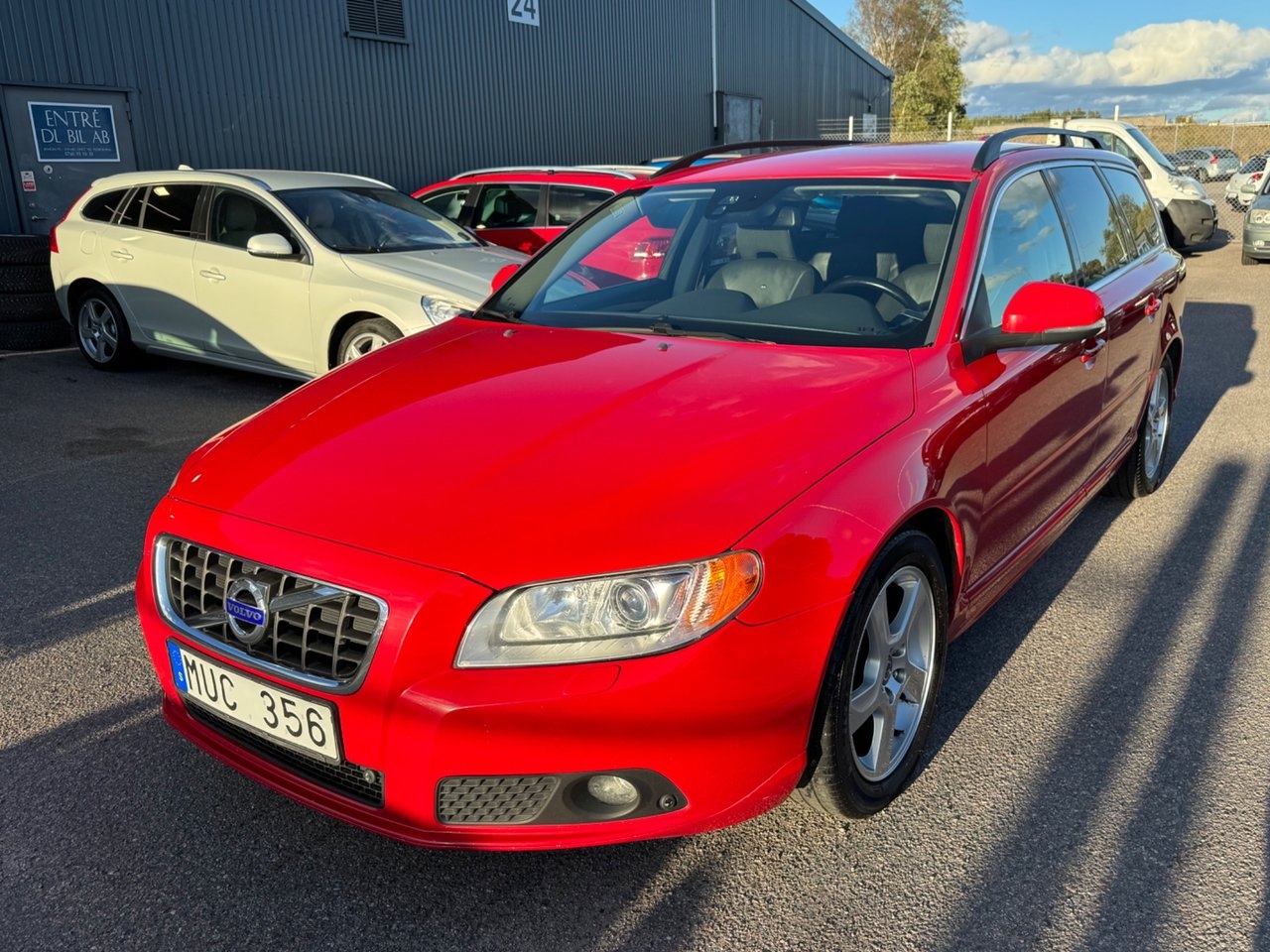 Volvo V70 D2 115hk Momentum 2013, kuva 6/10