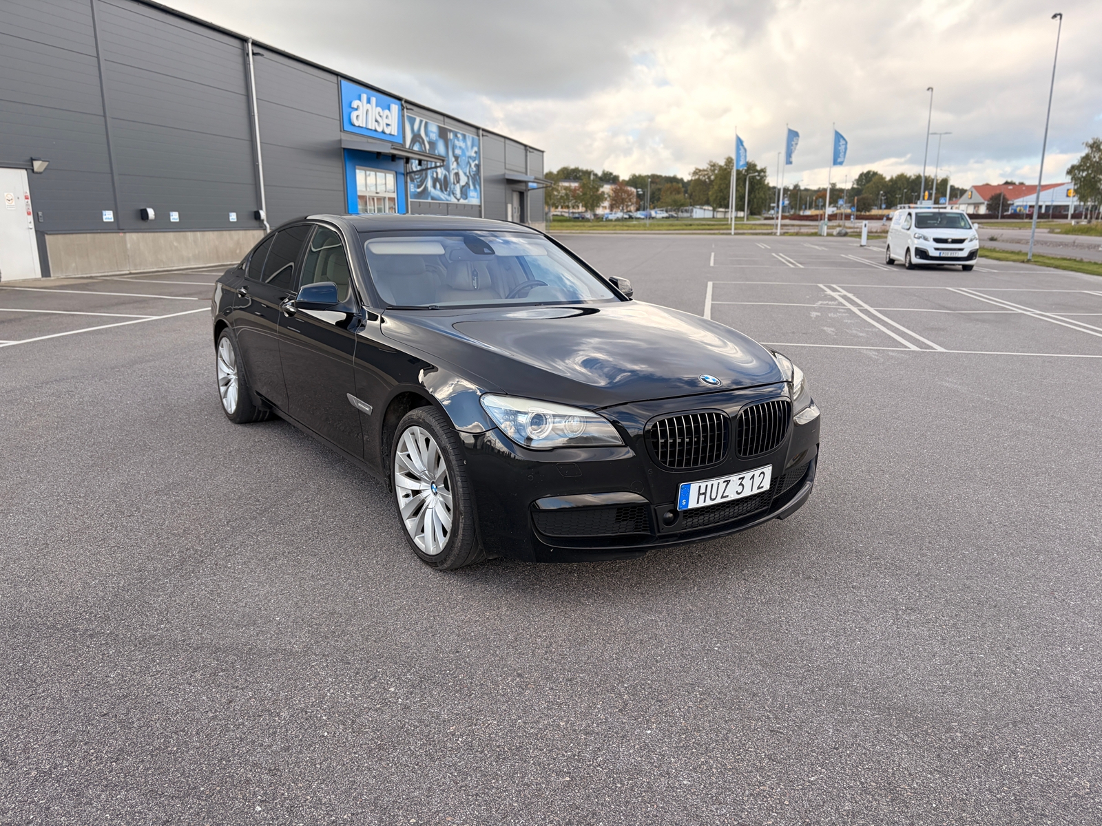 BMW 750
