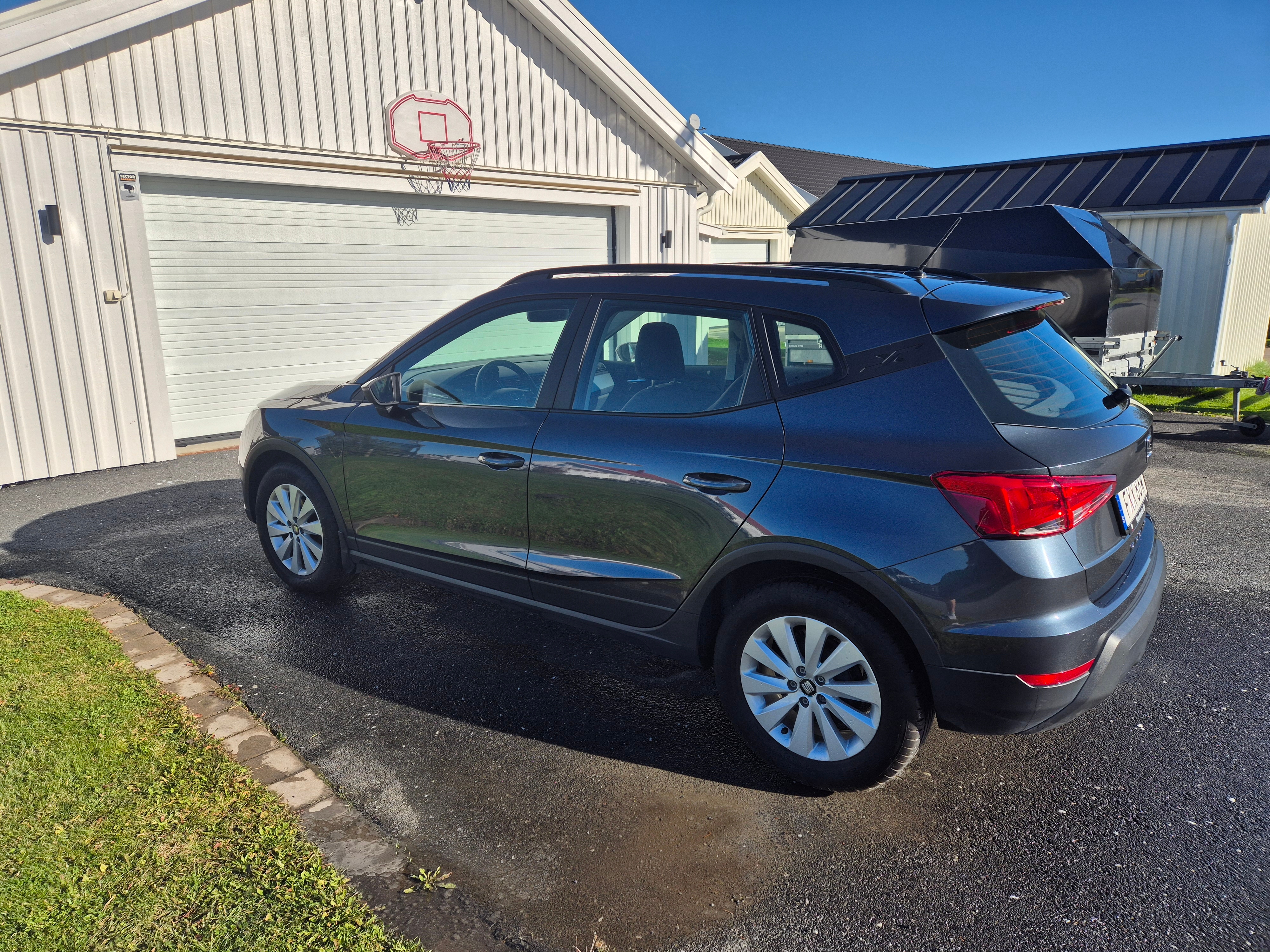 Seat Arona 1.0 TSI Manuell 2020, bild 4/10