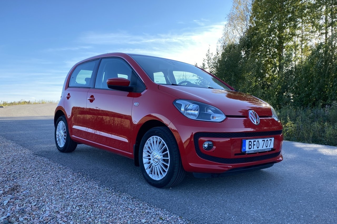 Volkswagen UP! 5-dörrar 1.0 MPI high up 2015, bild 7/10