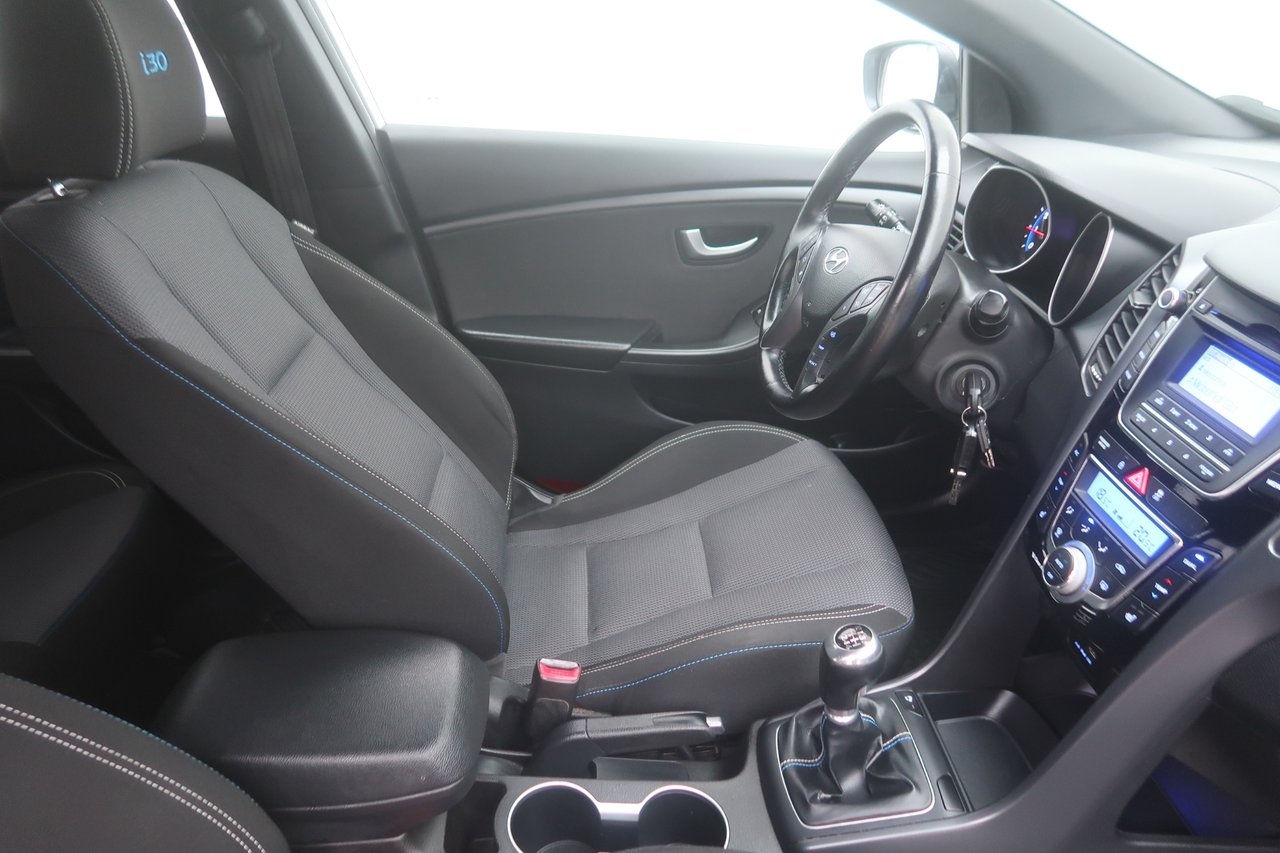 Hyundai i30 2017, bild 7/10