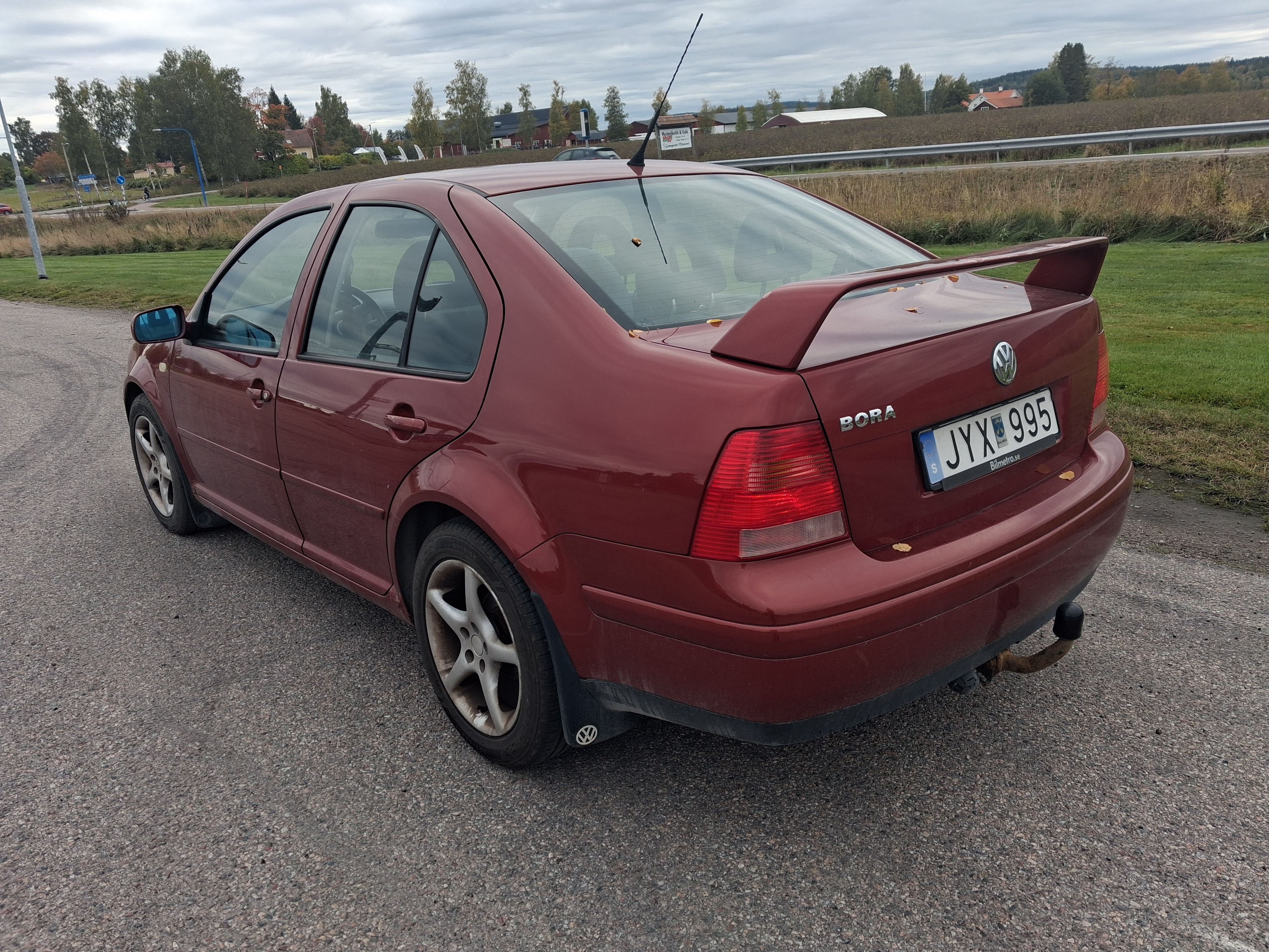 Volkswagen Bora 1.6 Manuell 2000, bild 2/4
