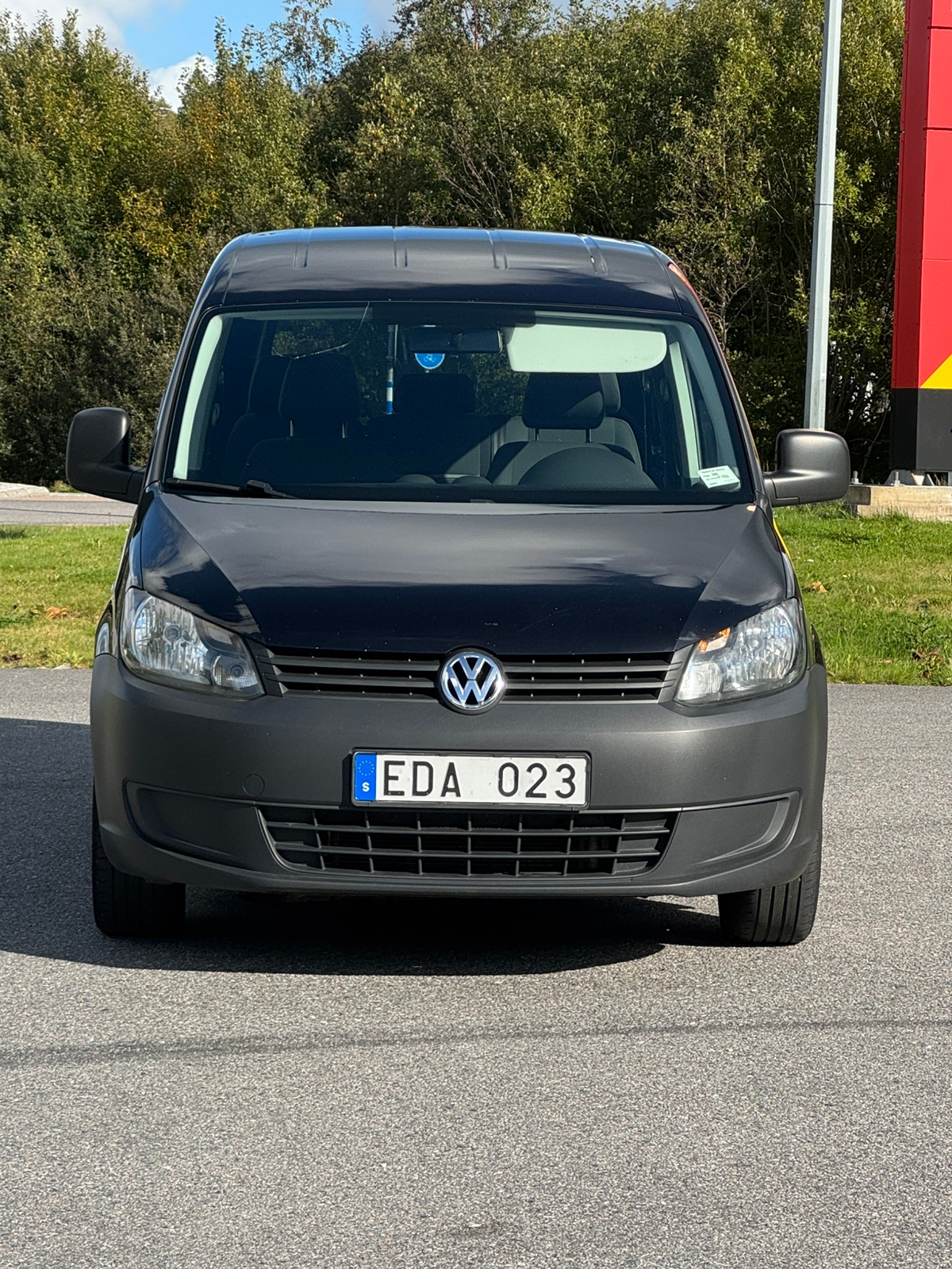 Volkswagen Caddy 1.6 TDI Manuell 2014, bild 2/10