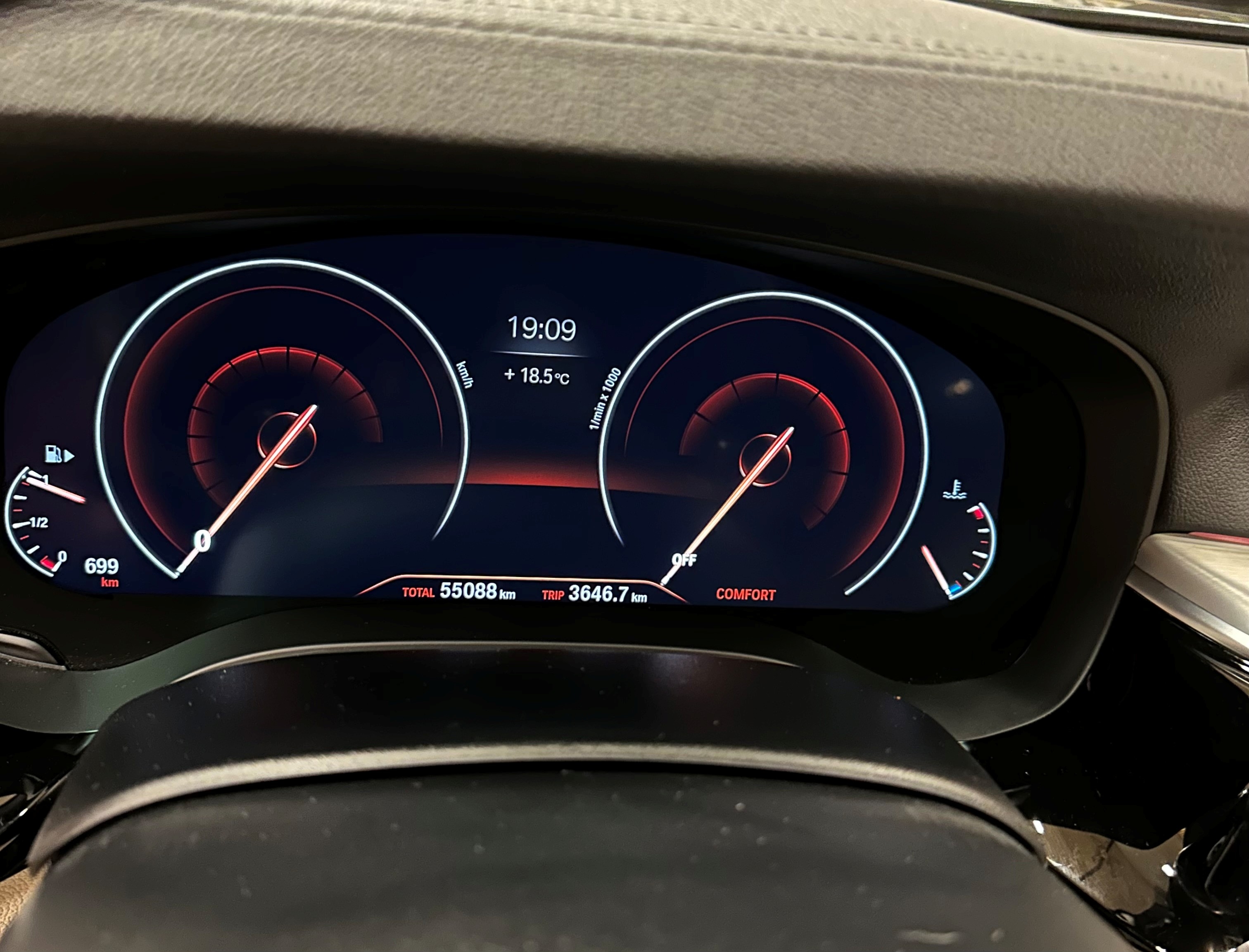 BMW 540 2019, bild 6/9