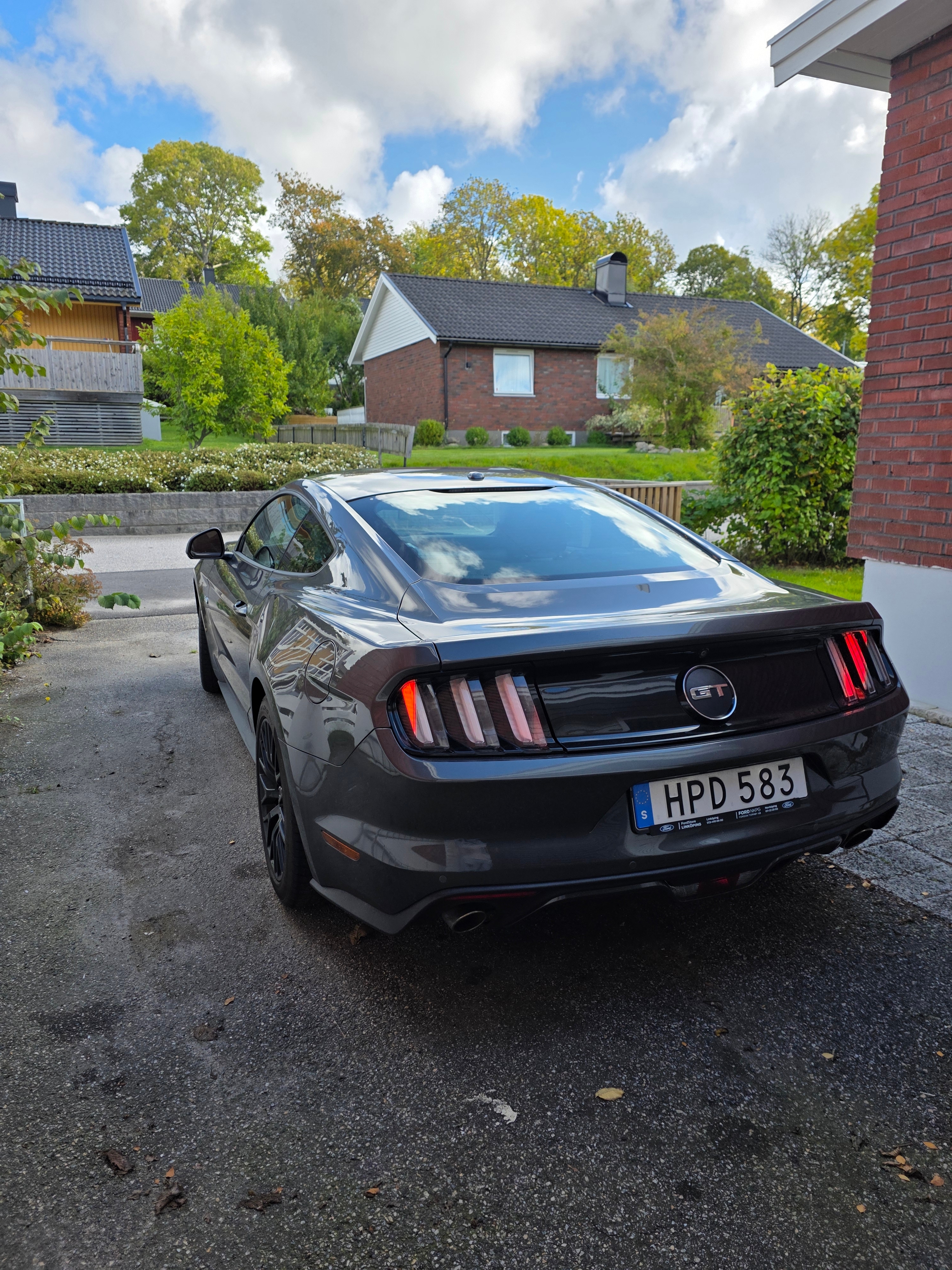 Ford Mustang GT SelectShift 2017, bild 2/4