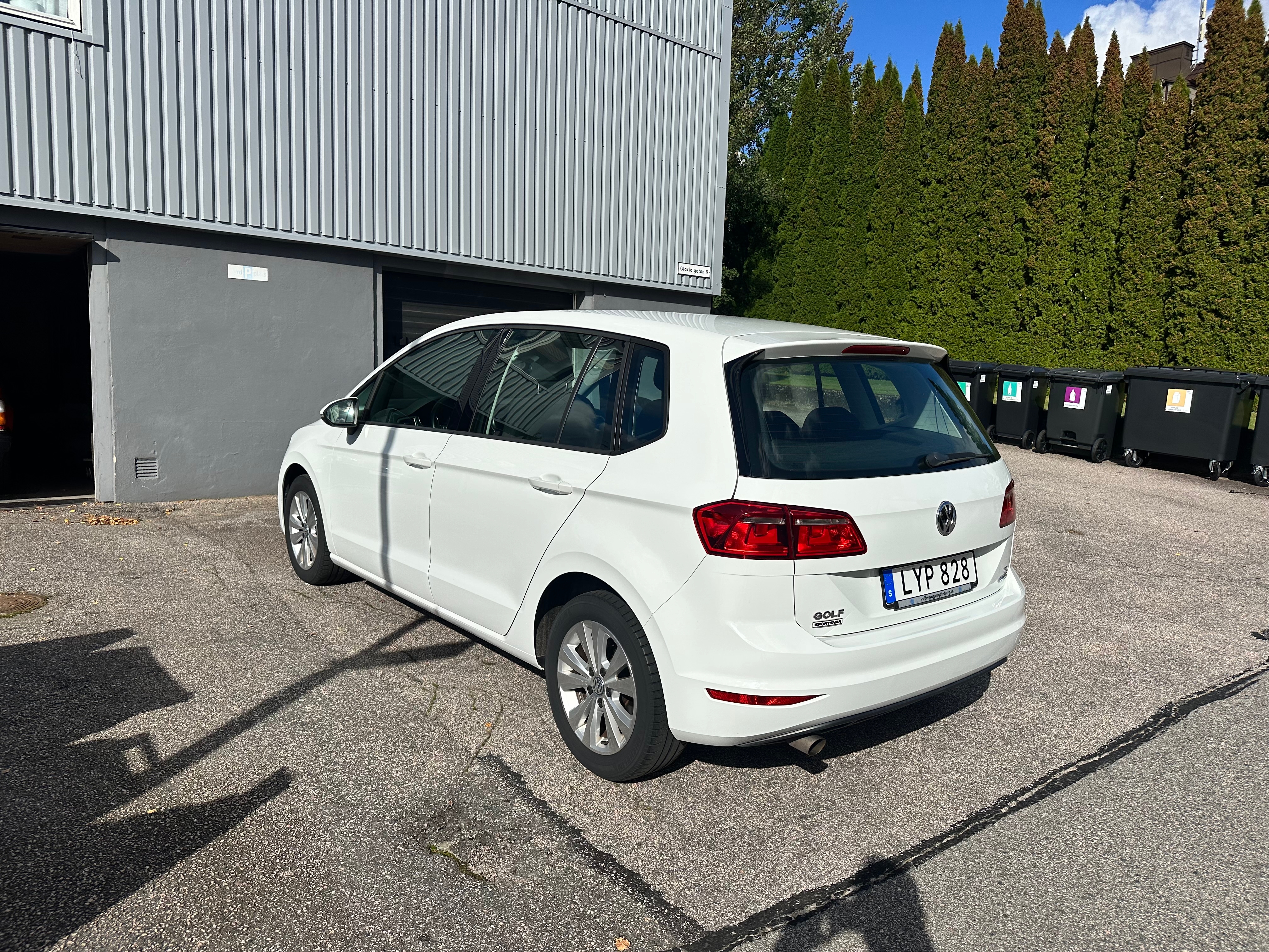 Volkswagen Golf Sportsvan 2016, bild 4/10