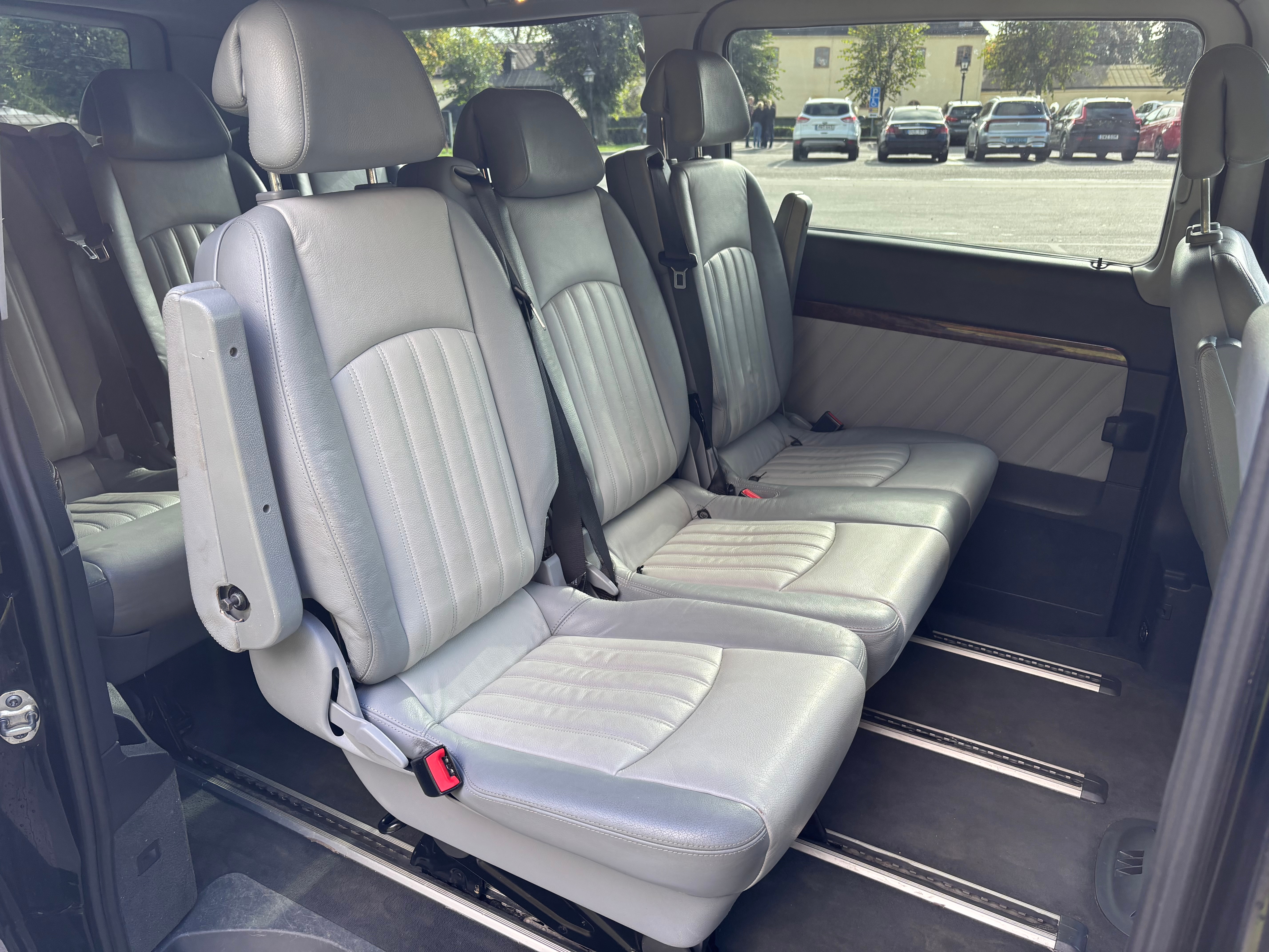 Mercedes-Benz Viano 2011, bild 6/9