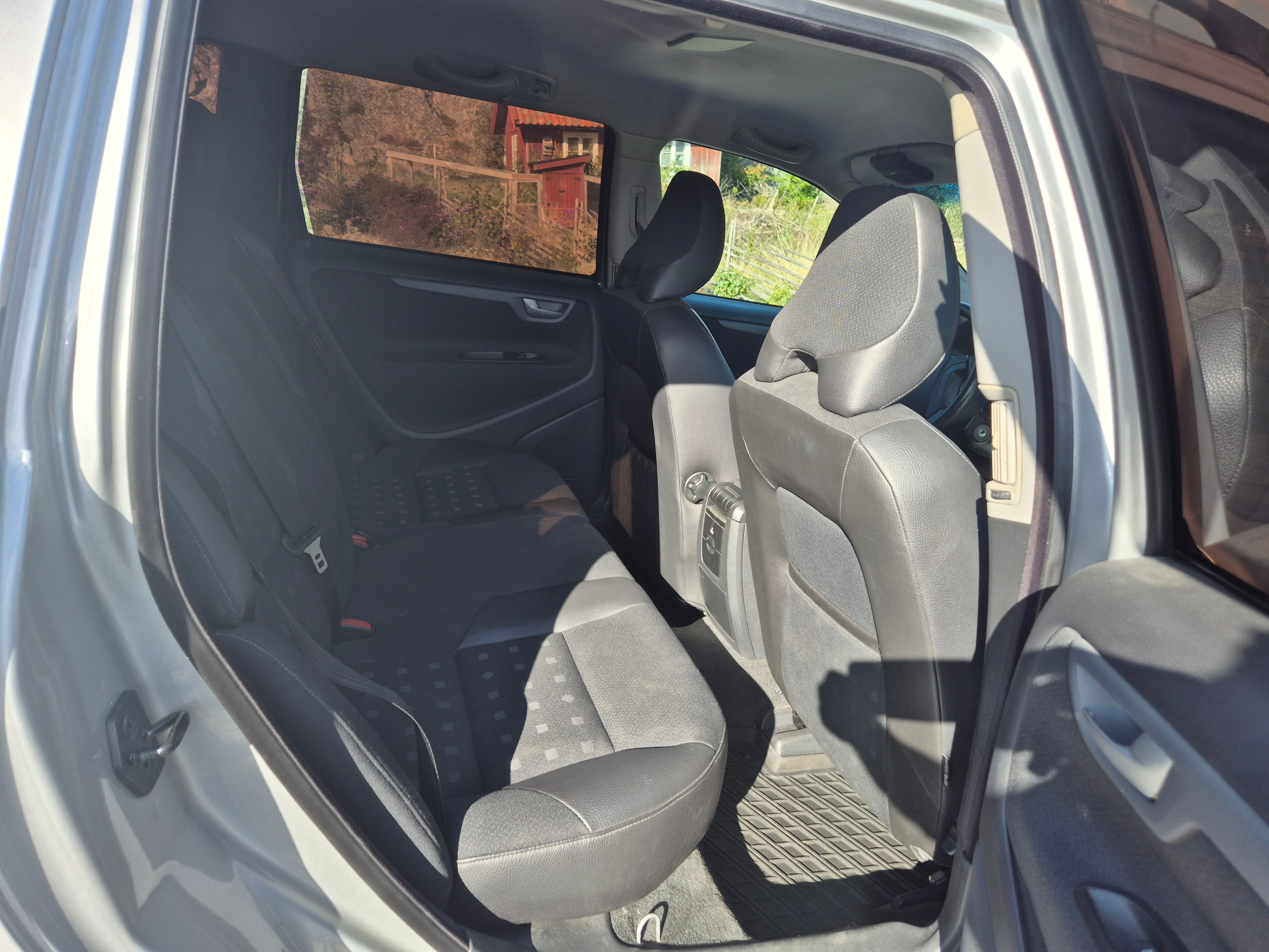 Volvo V70 2.4 Manuell 2005, bild 6/10