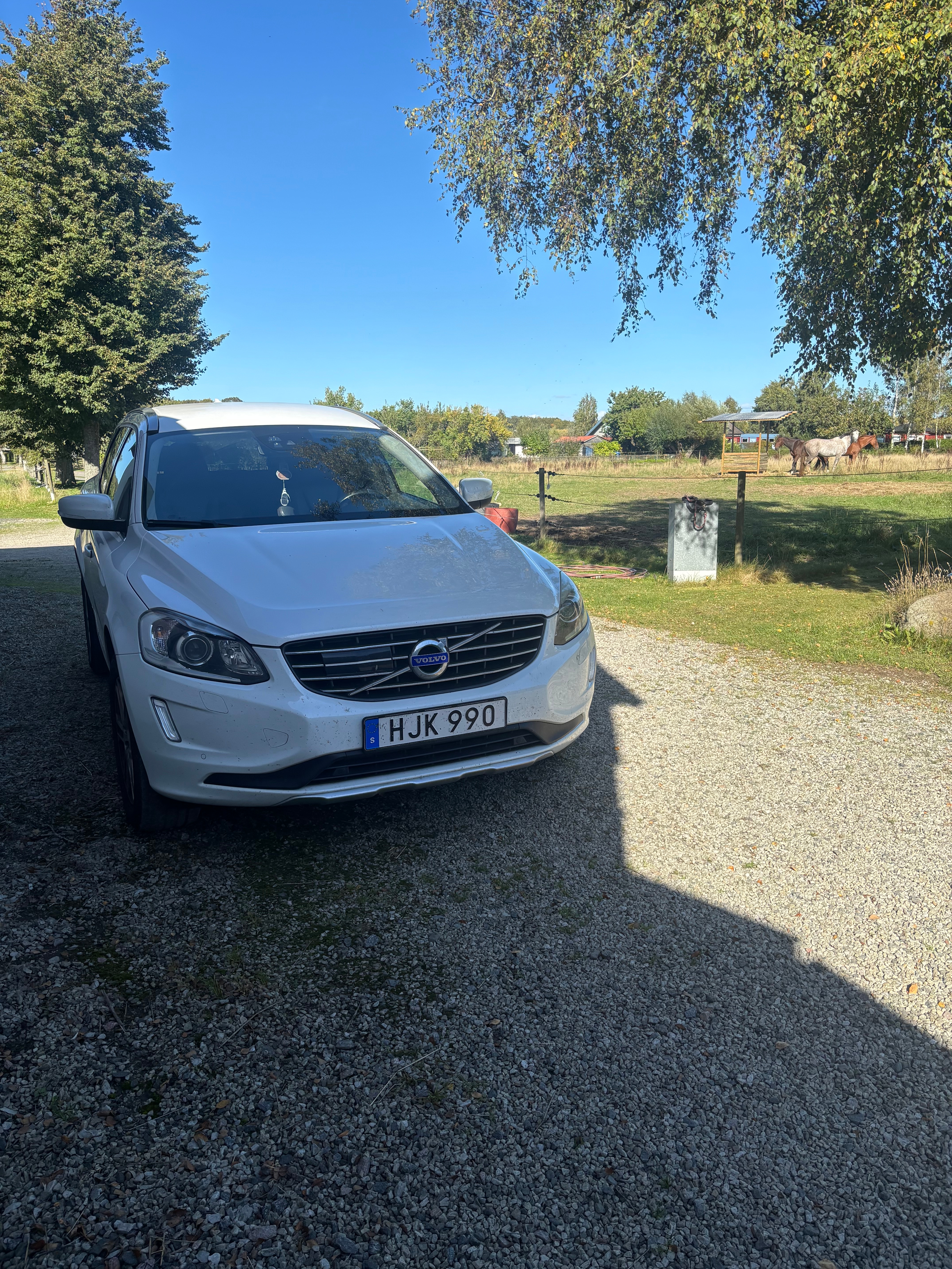 Volvo XC60 D4 AWD Geartronic 2015, kuva 2/2