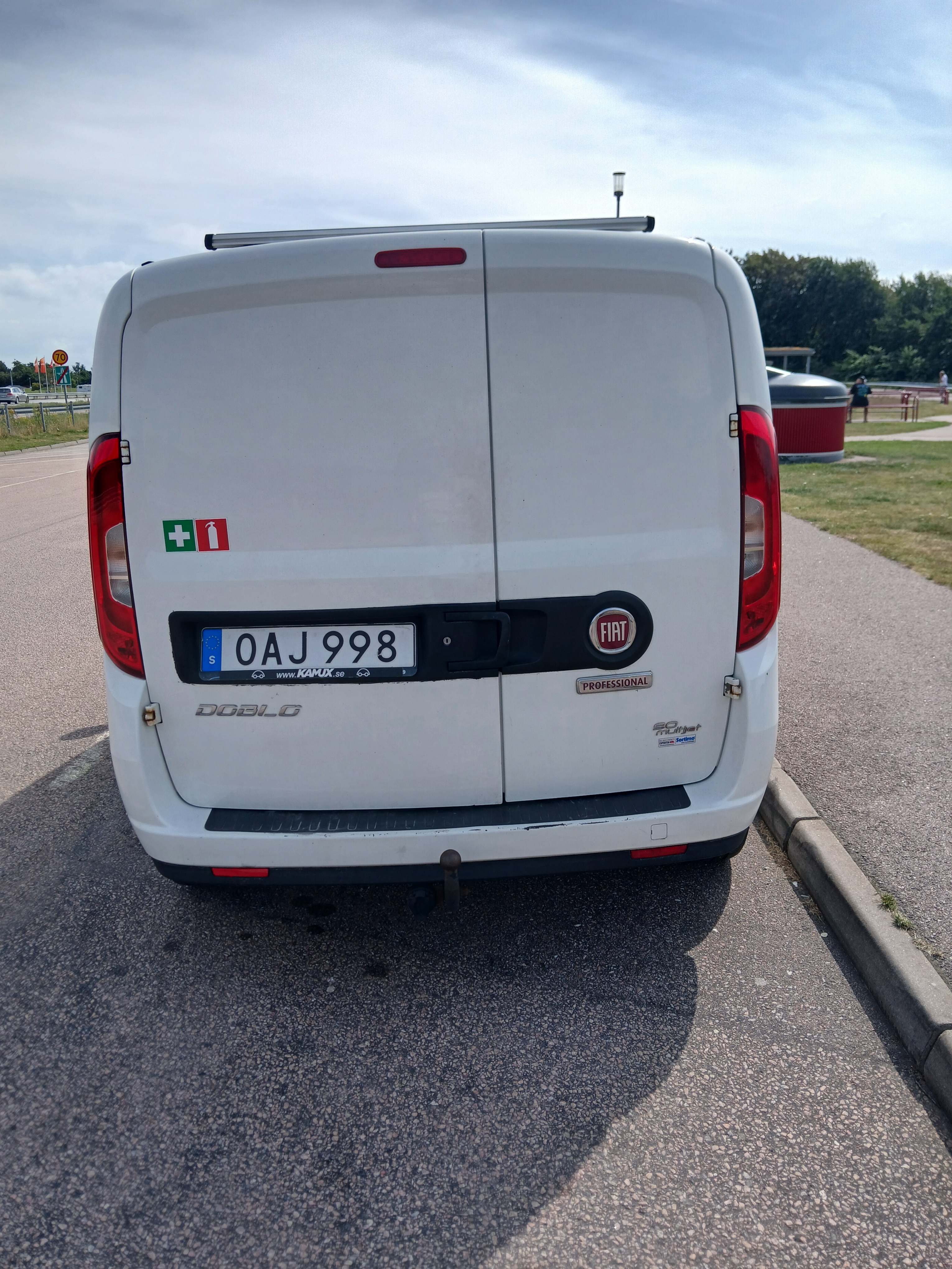 Fiat Doblo 2016, bild 2/5
