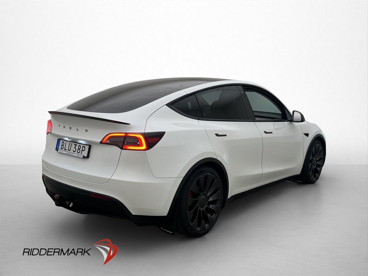Tesla Model Y 2023, bild 6/10