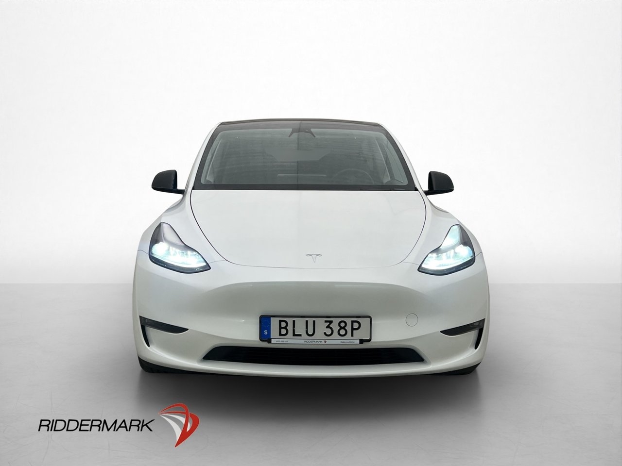 Tesla Model Y 2023, bild 2/10
