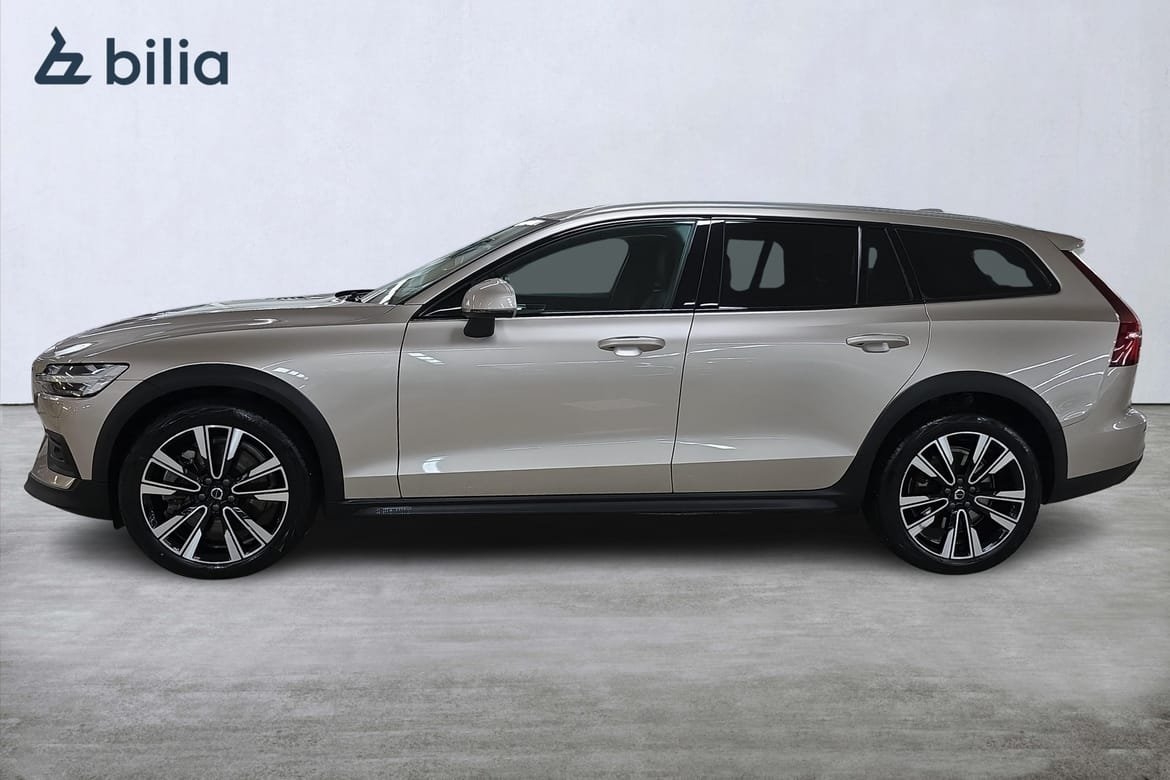 Volvo V60 Cross Country 2024, bild 3/10