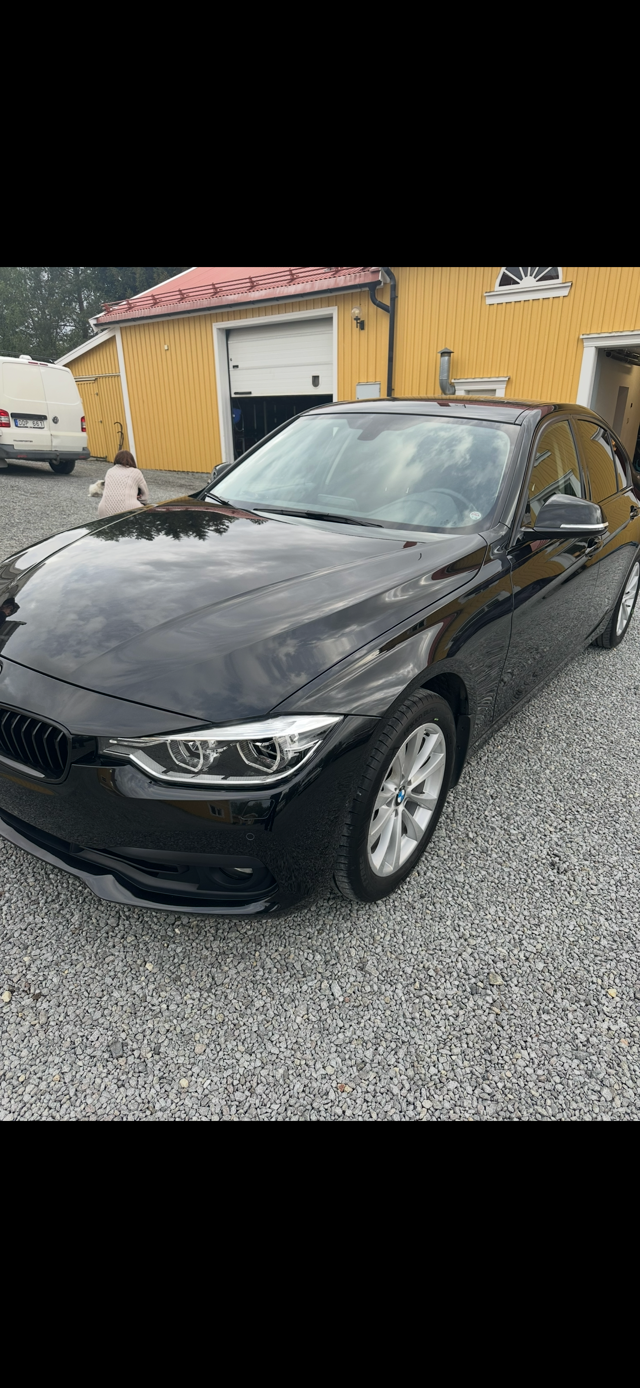 BMW 330 i xDrive Sedan Steptronic 2017, bild 4/10