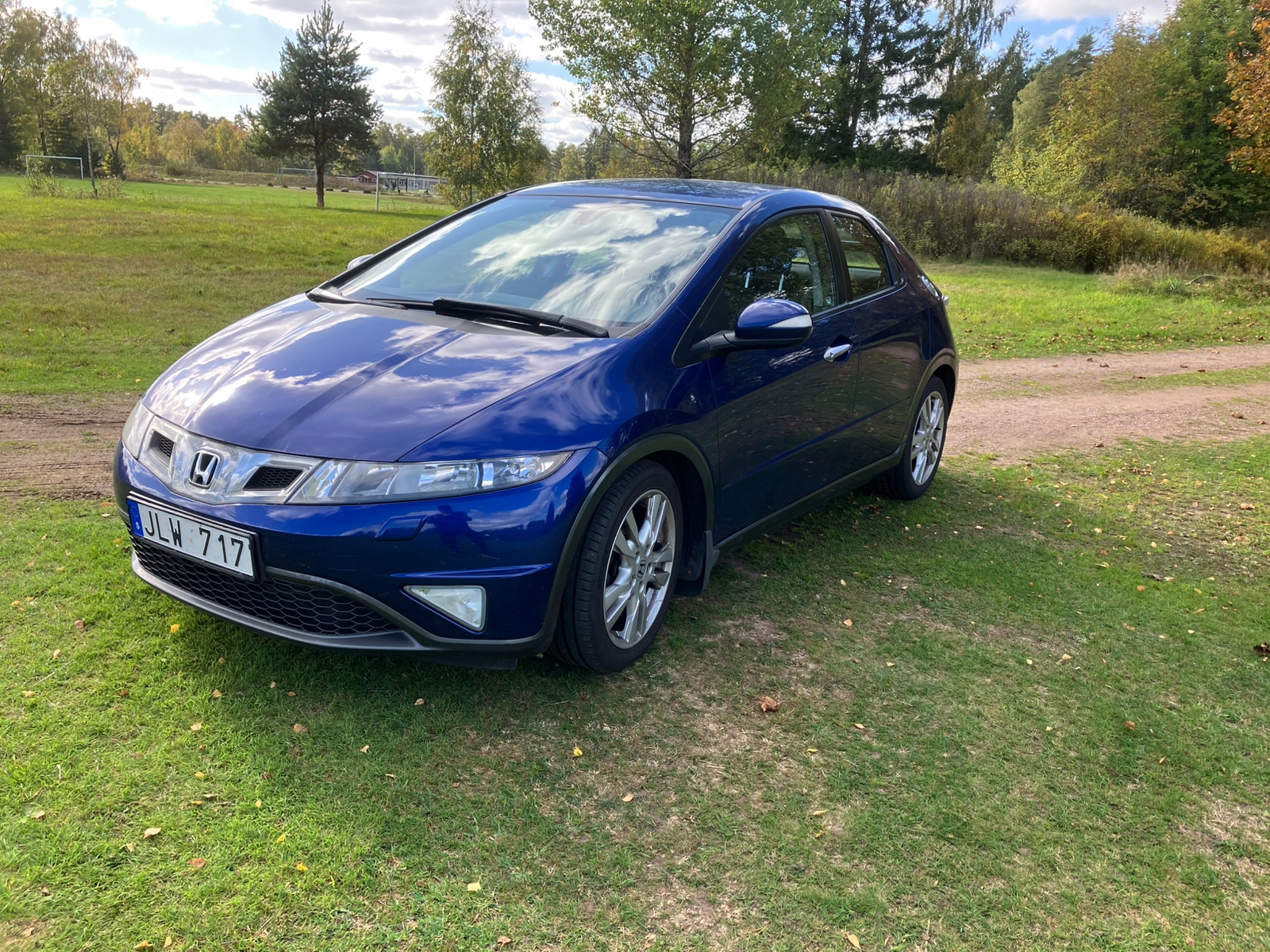 Honda Civic 5-dörrar 1.8 i-VTEC Manuell 2010, bild 3/4