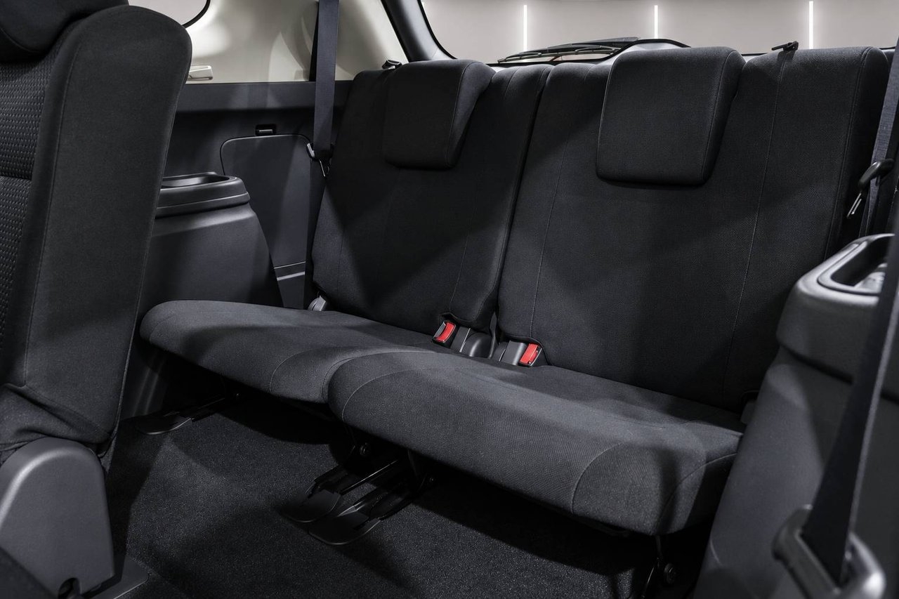 Mitsubishi Outlander 2017, bild 7/10