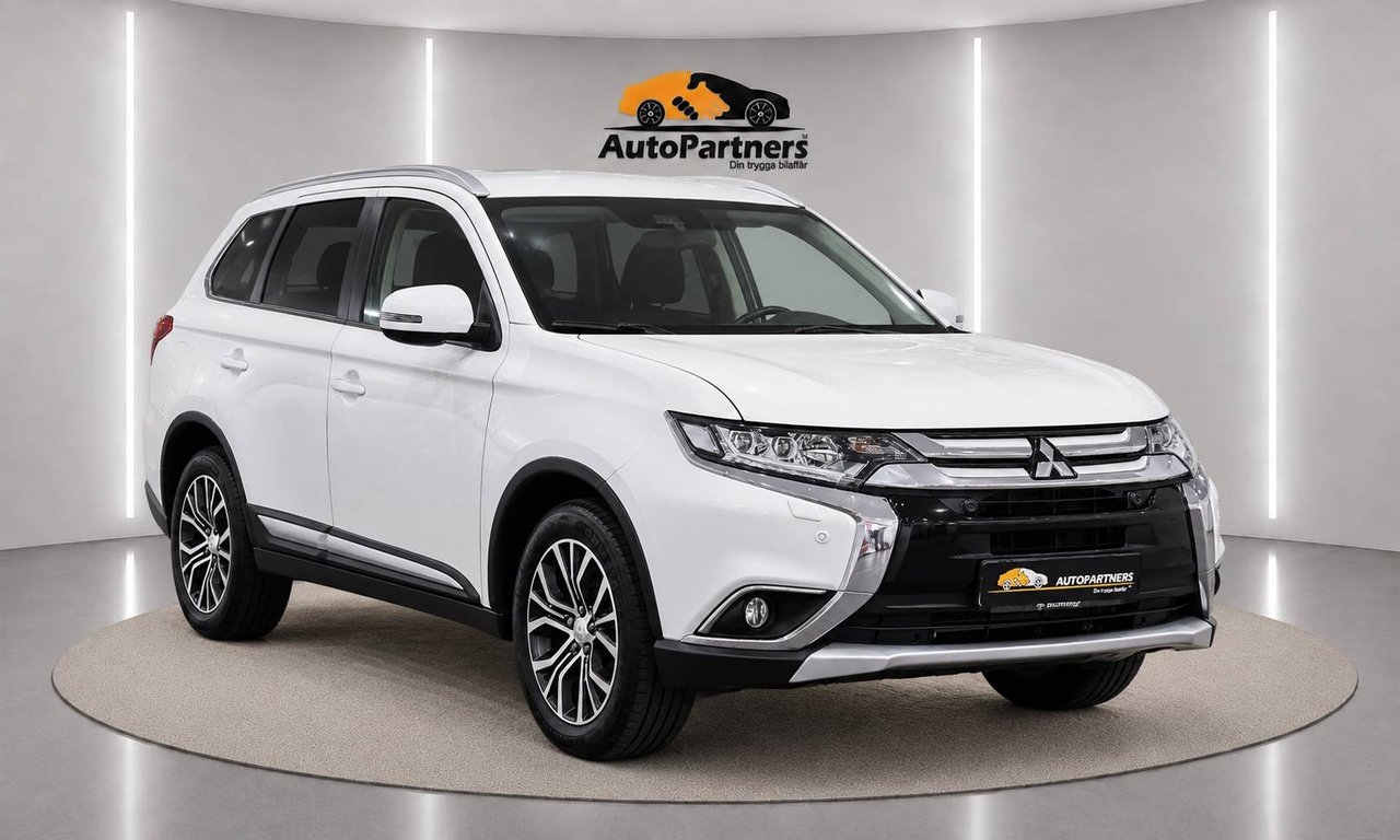 Mitsubishi Outlander 2017, bild 2/10