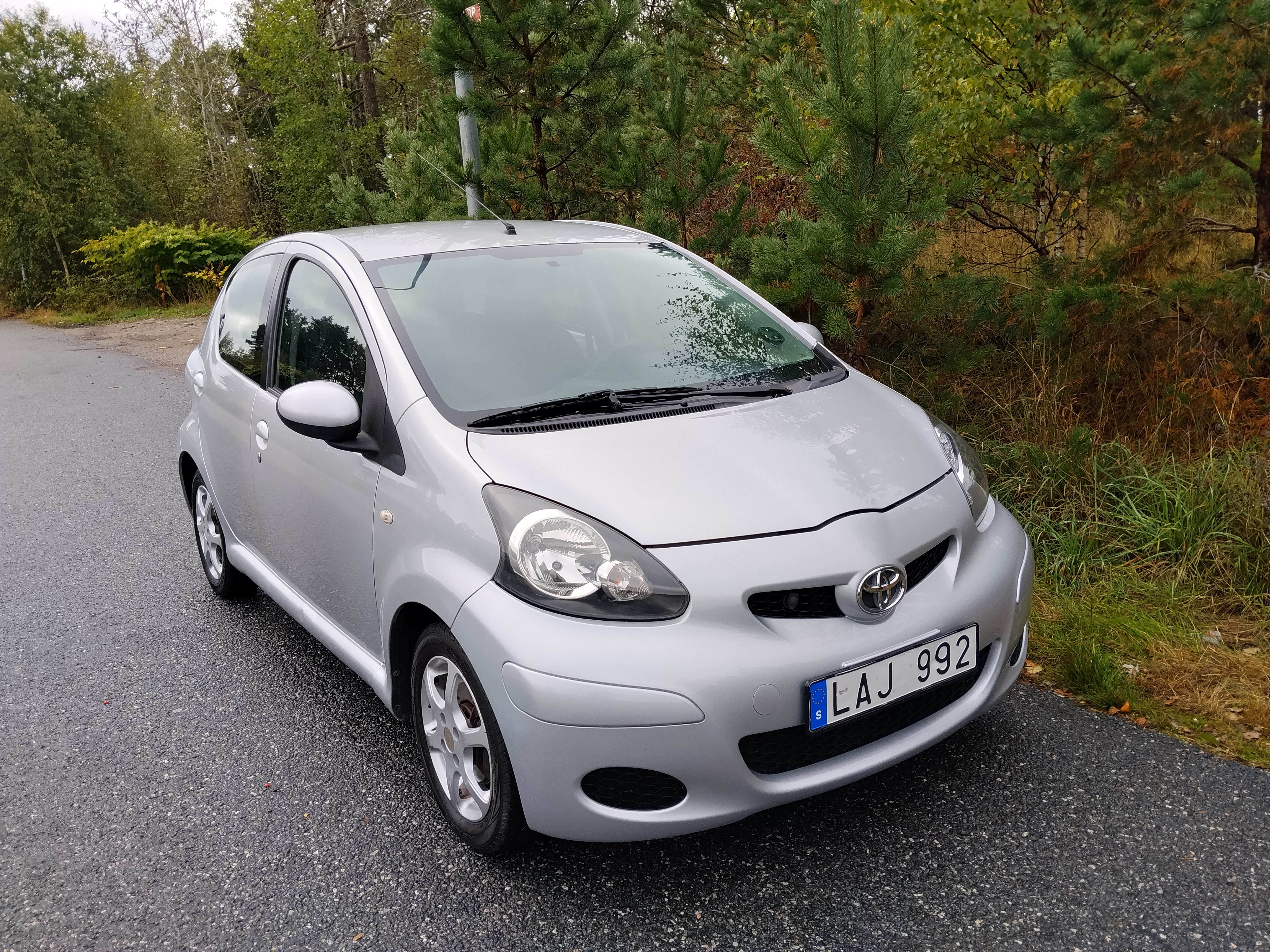 Toyota Aygo 5-dörrar 1.0 VVT-i Manuell 2010, photo 4/9
