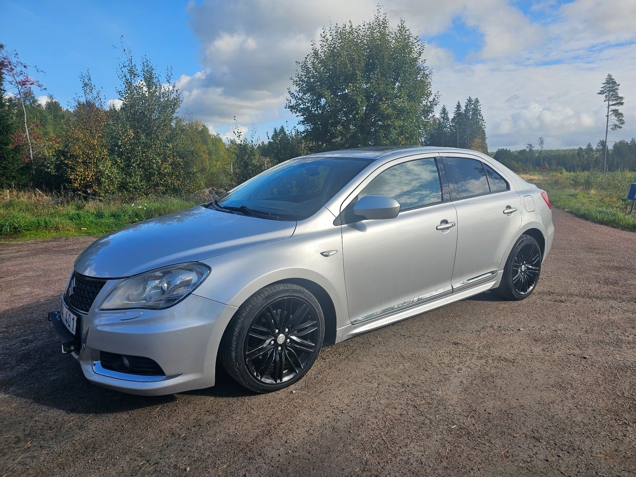 Suzuki Kizashi