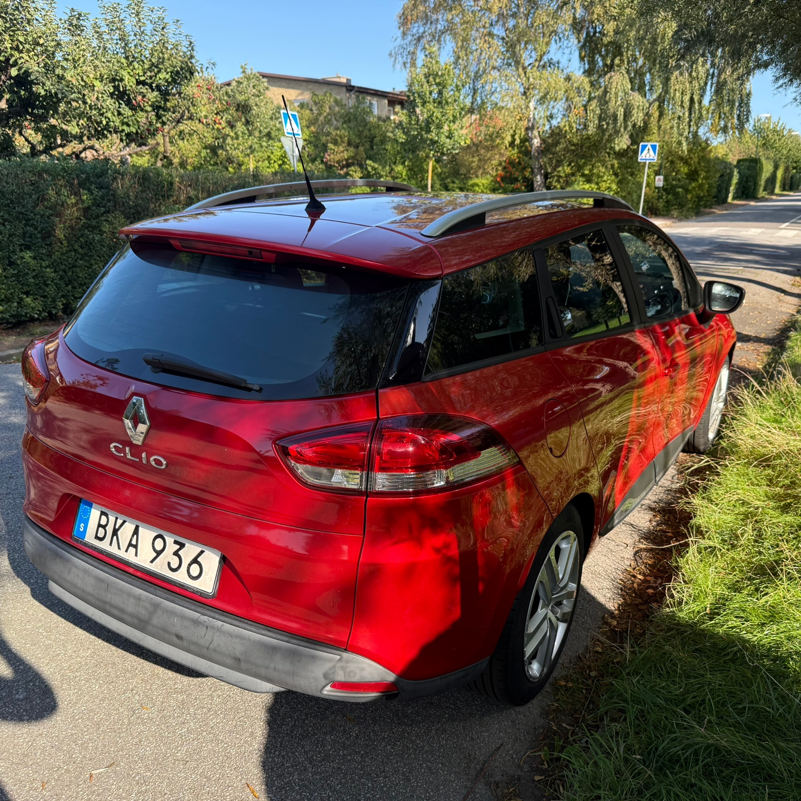 Renault Clio 2017, bild 2/10