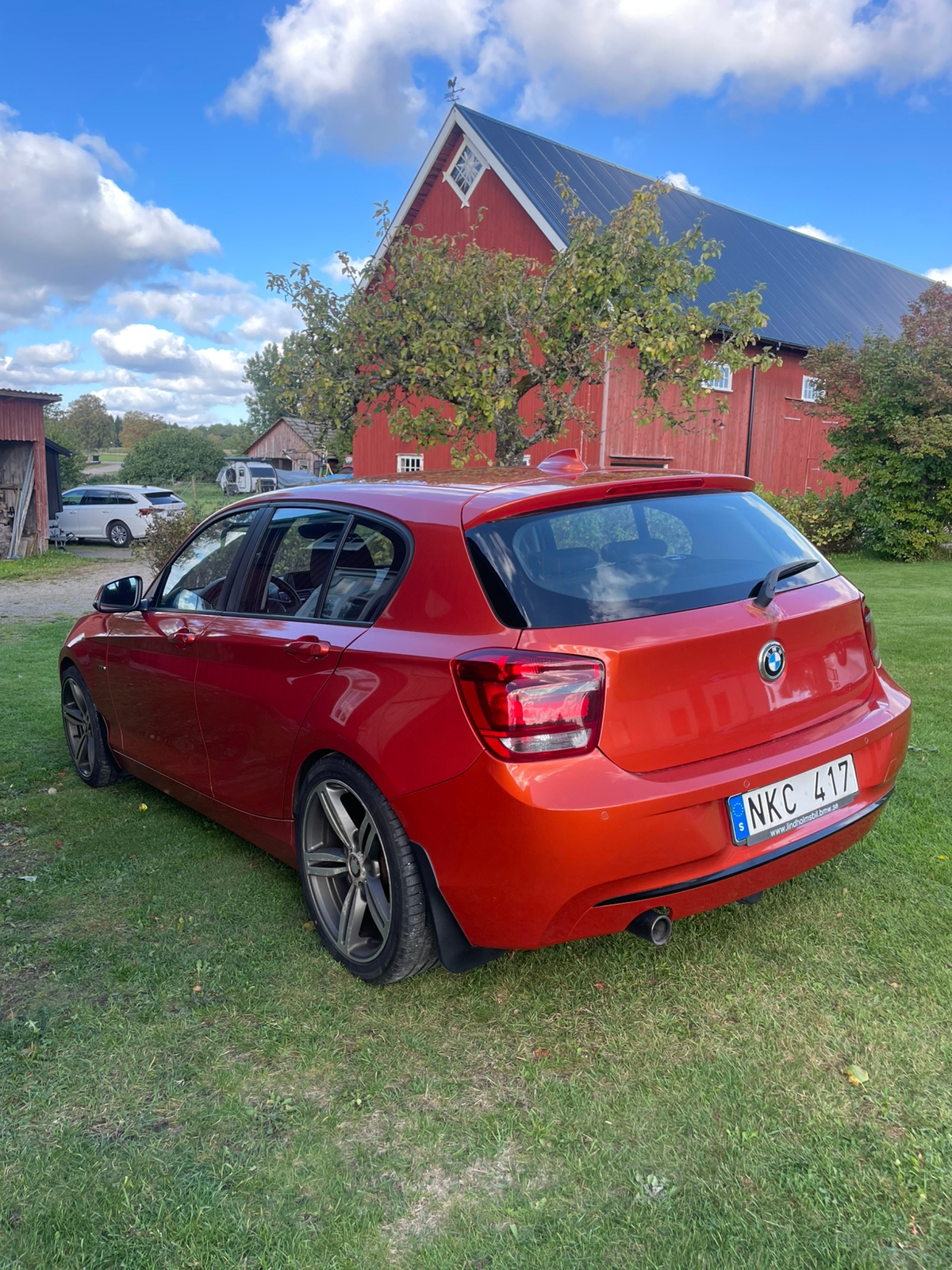 BMW 116 d 5-dörrars Manuell 2012, bild 2/9