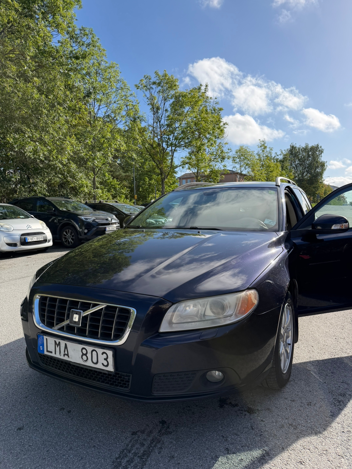 Volvo V70 2.4D Geartronic 2009, bild 2/7