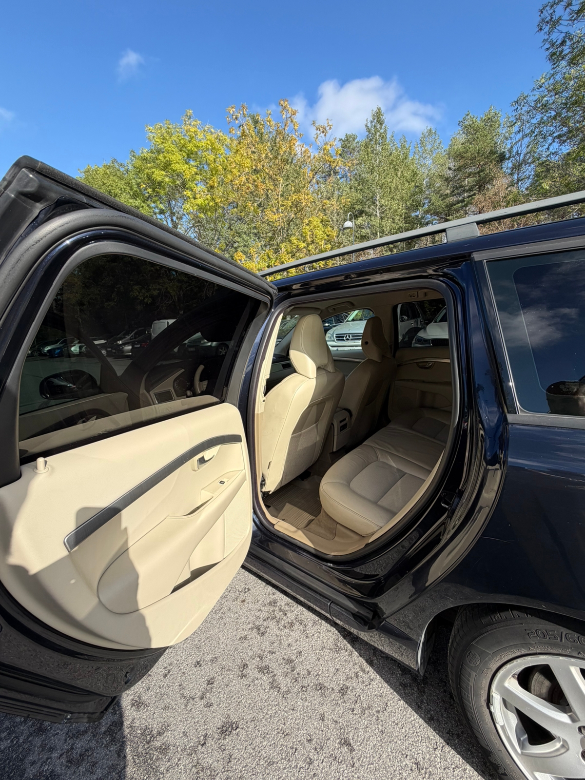 Volvo V70 2.4D Geartronic 2009, bild 4/7