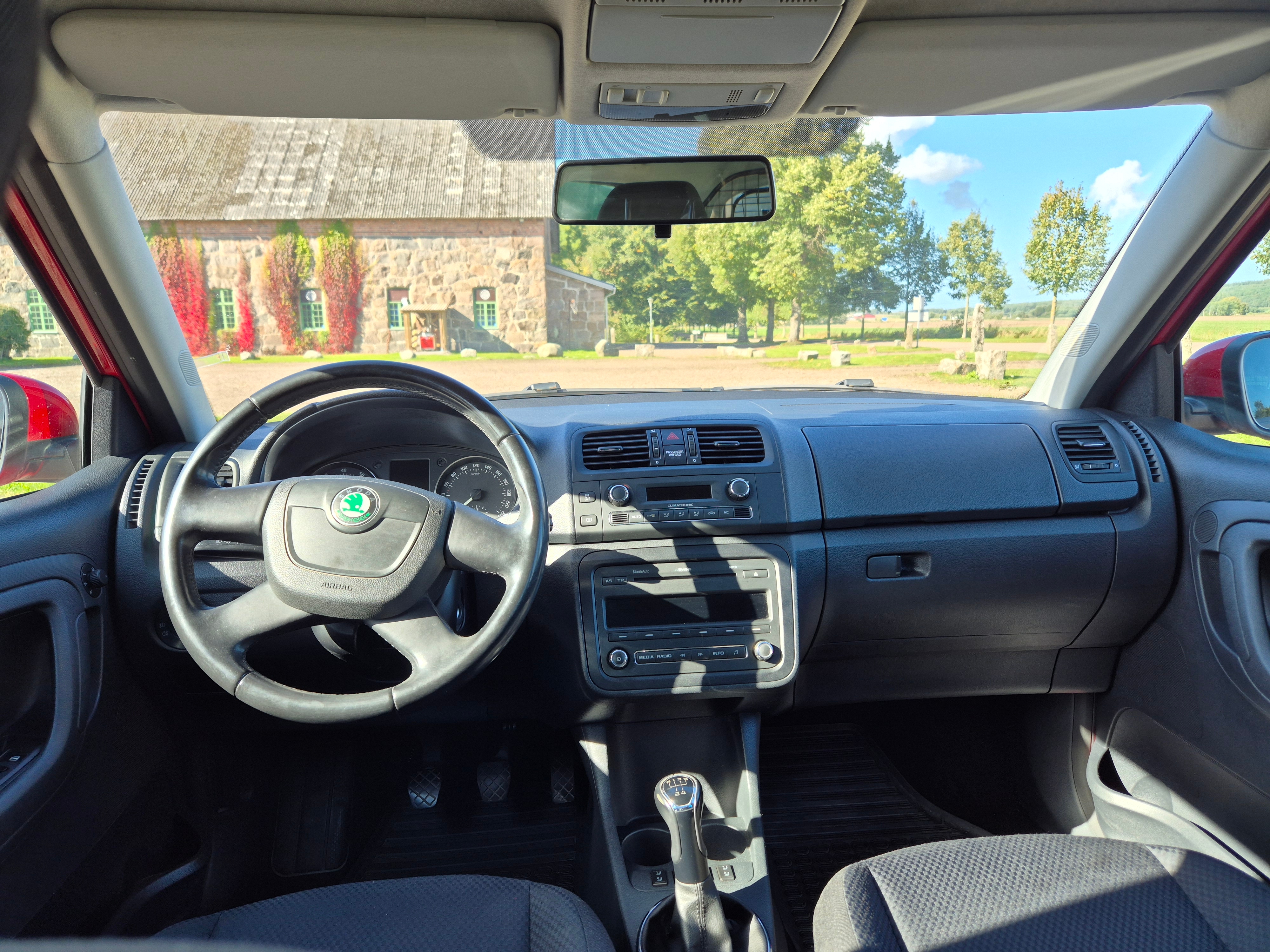 Skoda Fabia Kombi 1.2 TSI Manuell 2012, bild 4/6