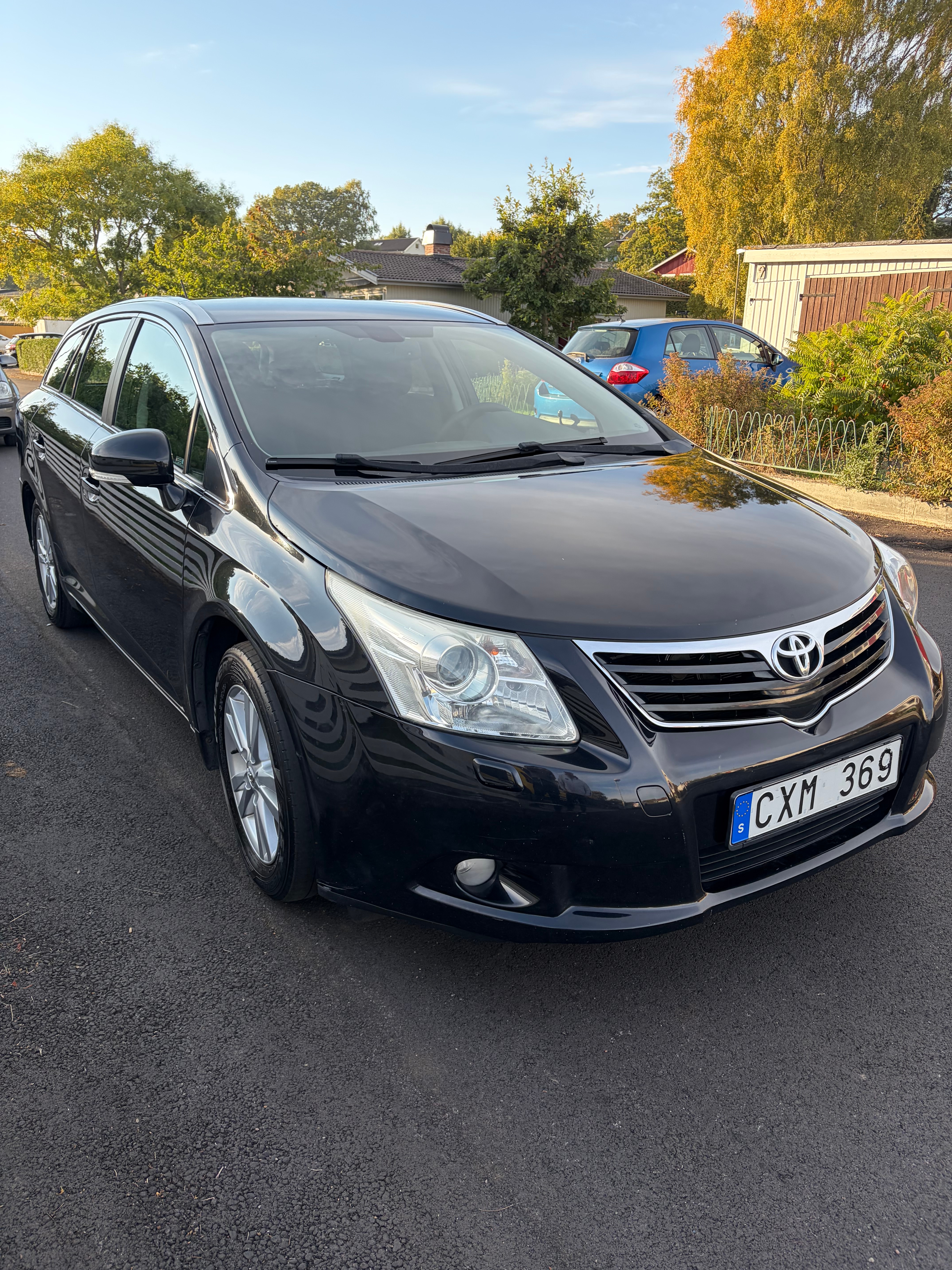 Toyota Avensis Kombi 2.0 Manuell 2010, kuva 2/10