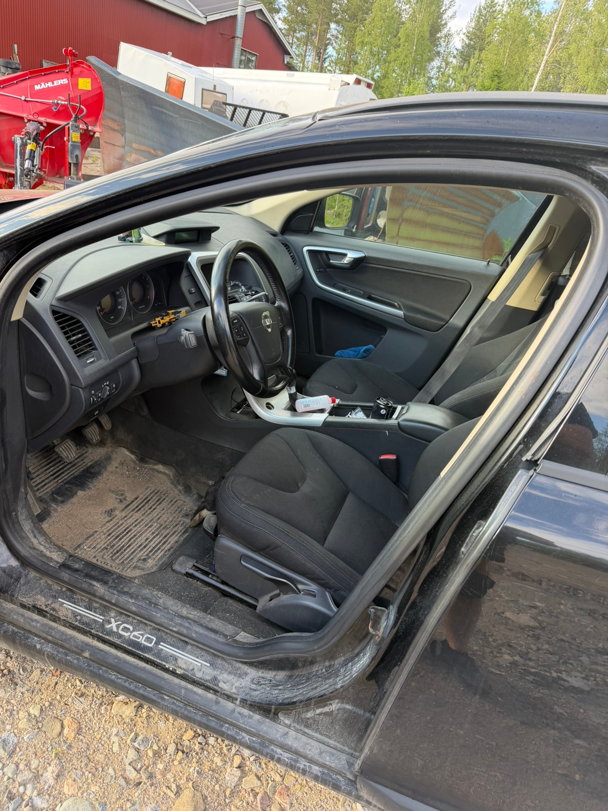 Volvo XC60 2.4D AWD Manuell 2010, bild 3/7