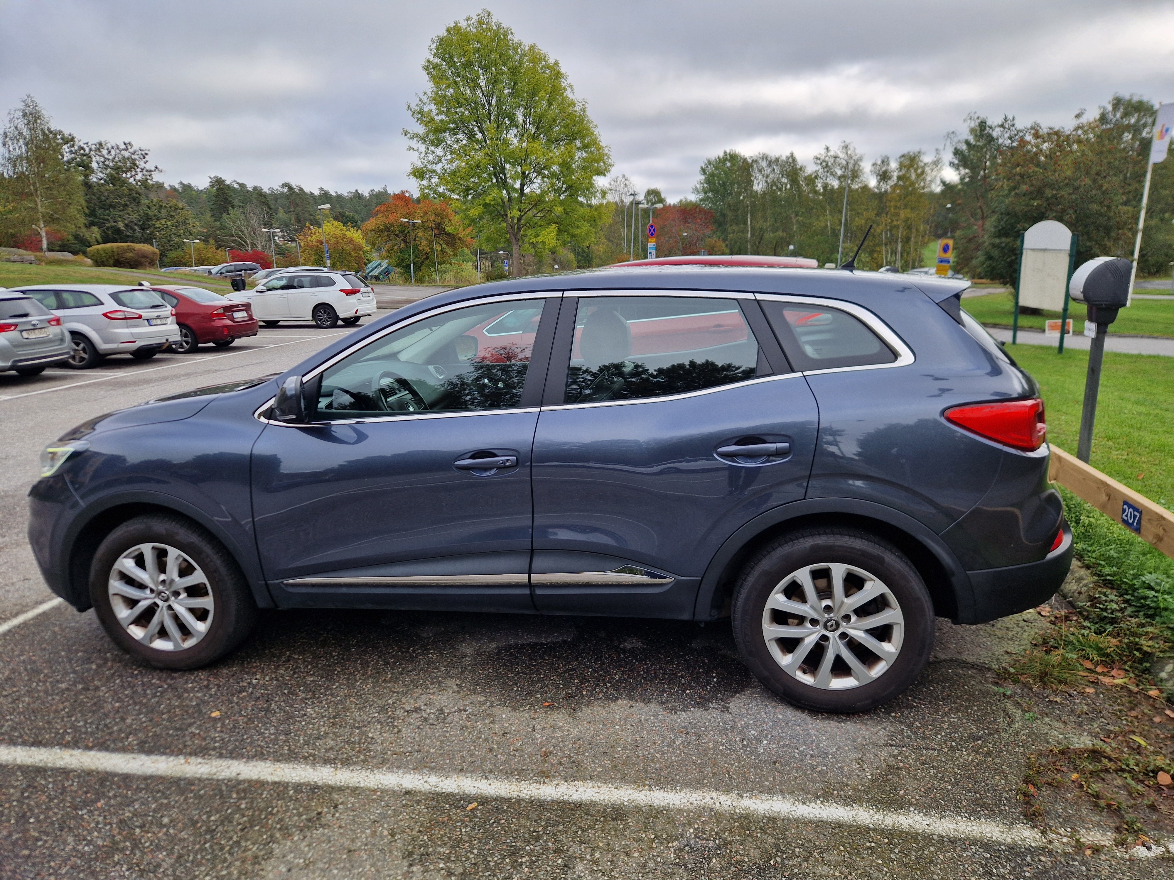 Renault Kadjar 1.5 dCi Manuell 2016, bild 4/6