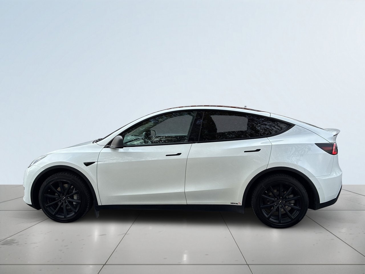 Tesla Model Y Long Range AWD 2021, bild 4/25