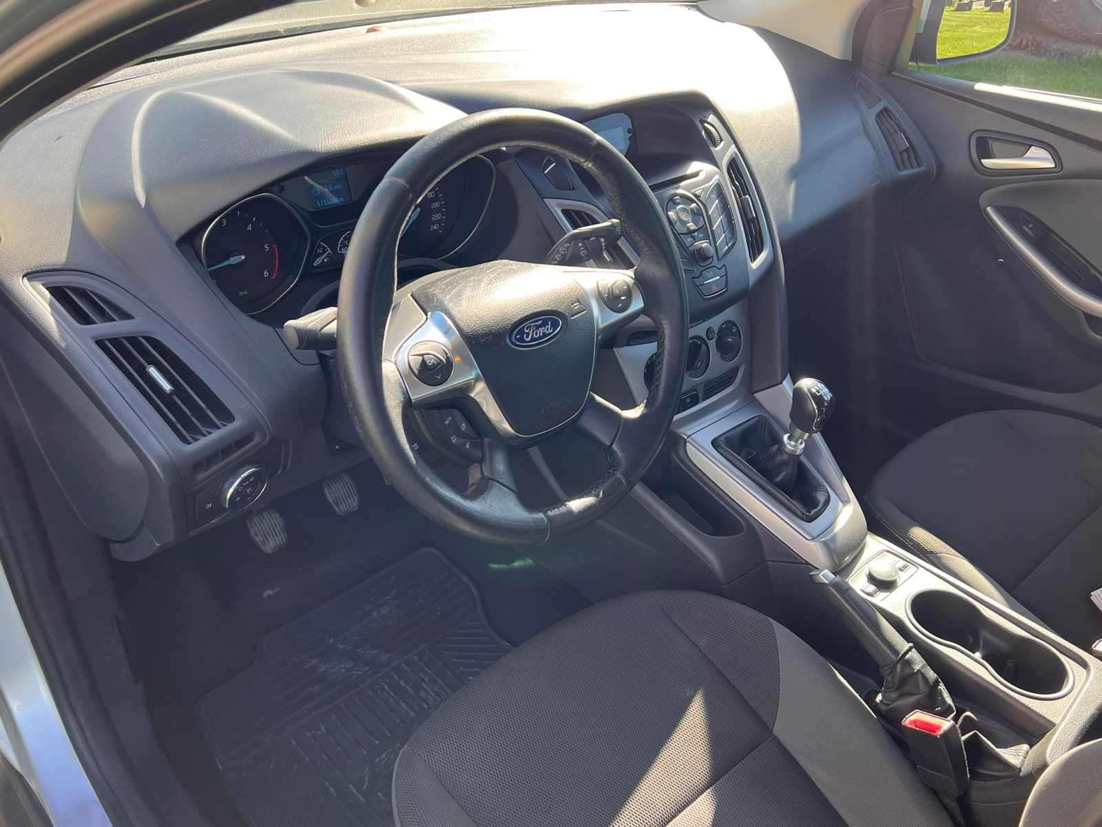 Ford Focus 1.6 TDCi Manuell 2013, photo 4/4