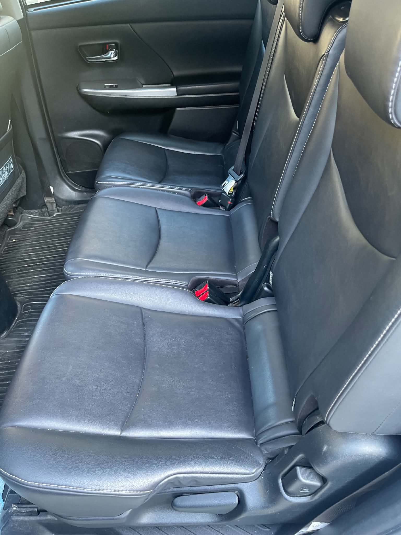 Toyota Prius+ Hybrid CVT Bytes Tesla Y 2019, bild 4/7