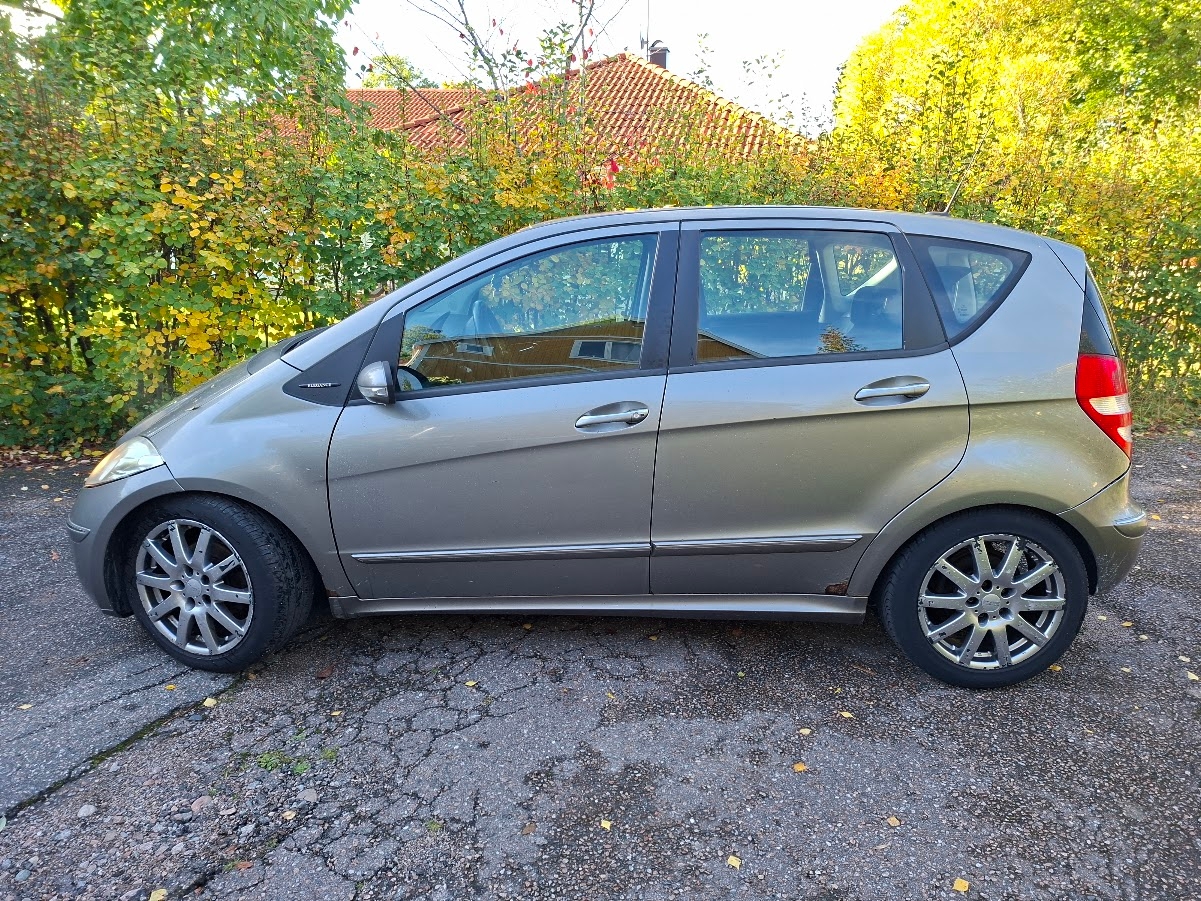 Mercedes-Benz A