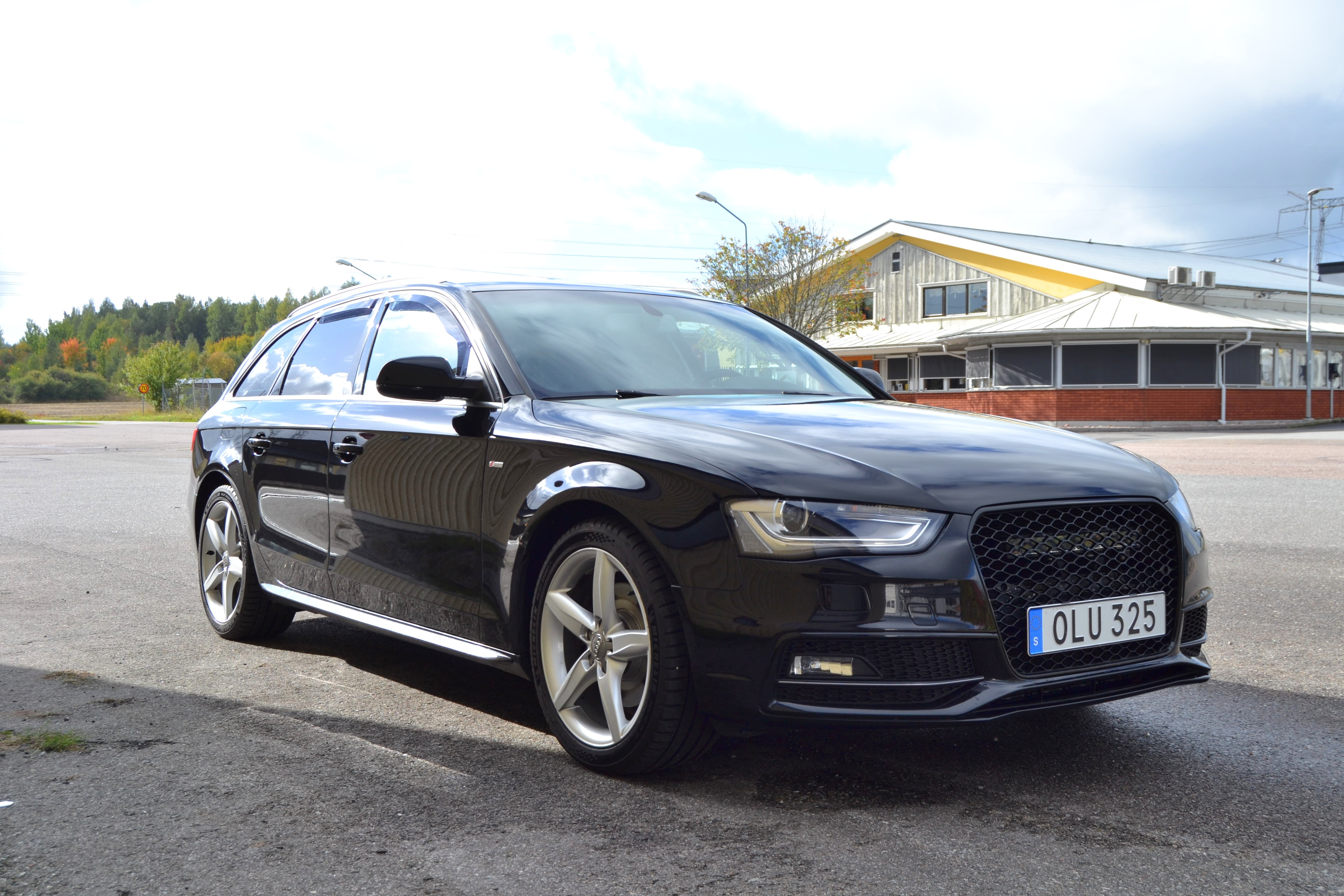 Audi A4 Avant 2.0 TDI quattro Manuell 2015, bild 5/10
