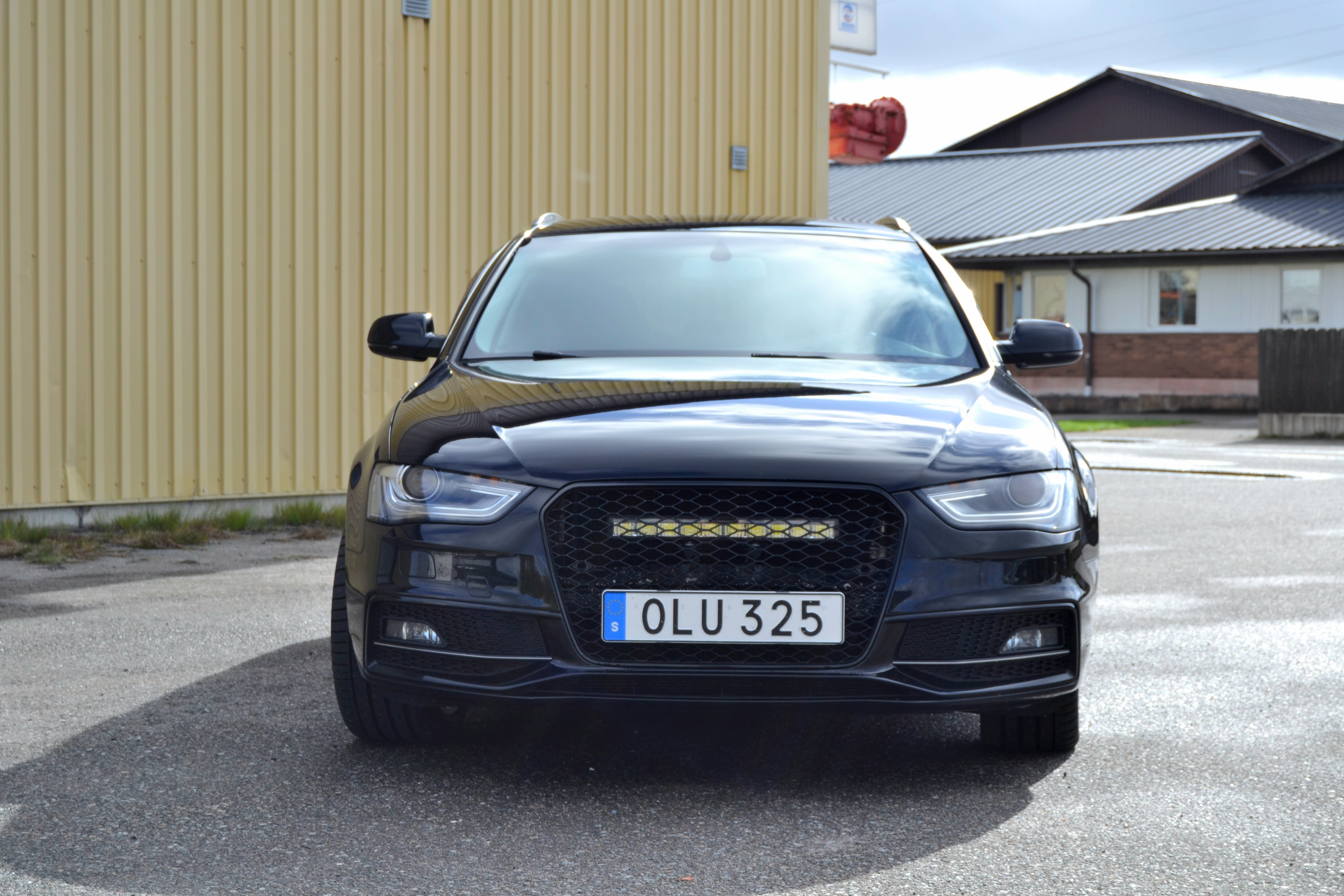 Audi A4 Avant 2.0 TDI quattro Manuell 2015, bild 6/10