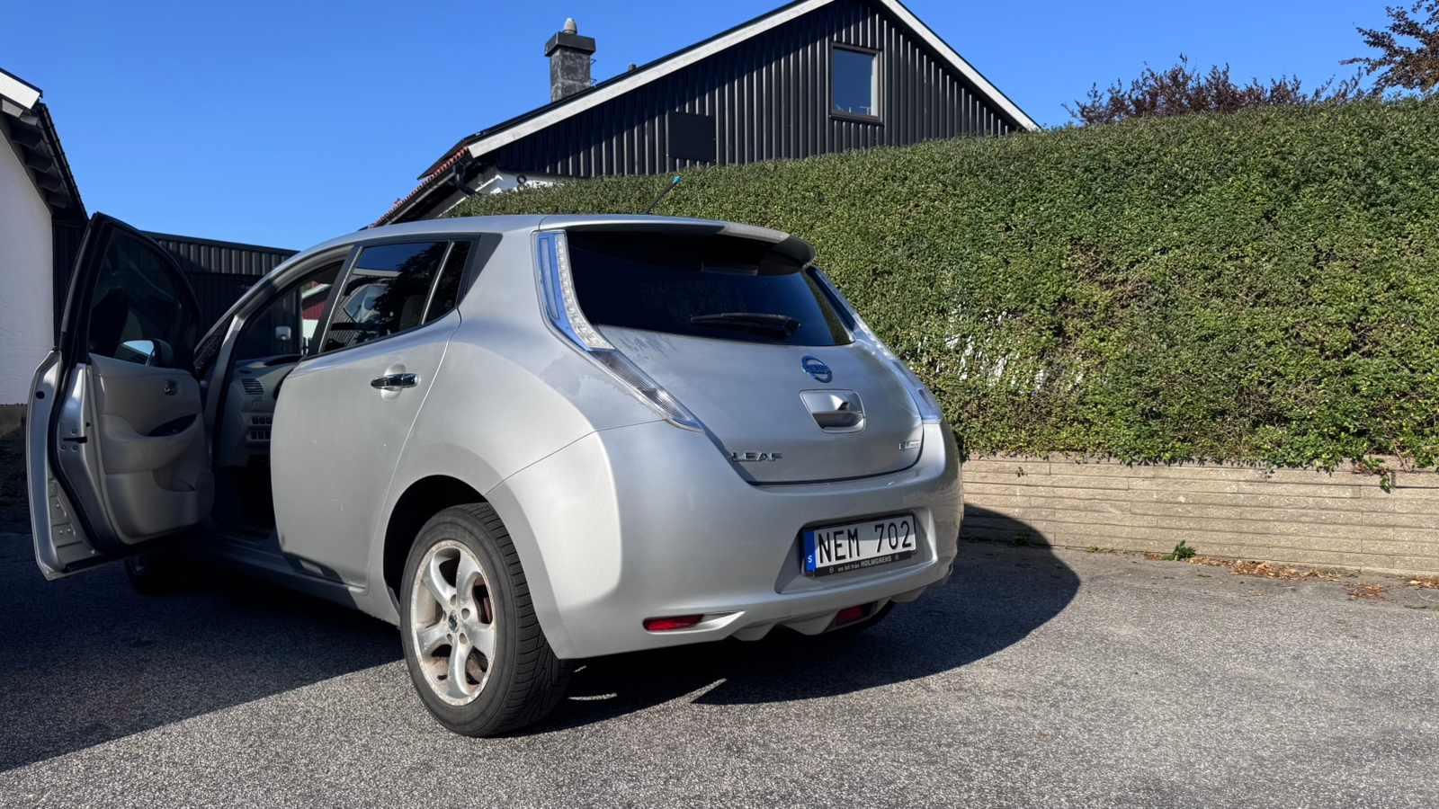 Nissan Leaf 24 kWh 2012, bild 4/5