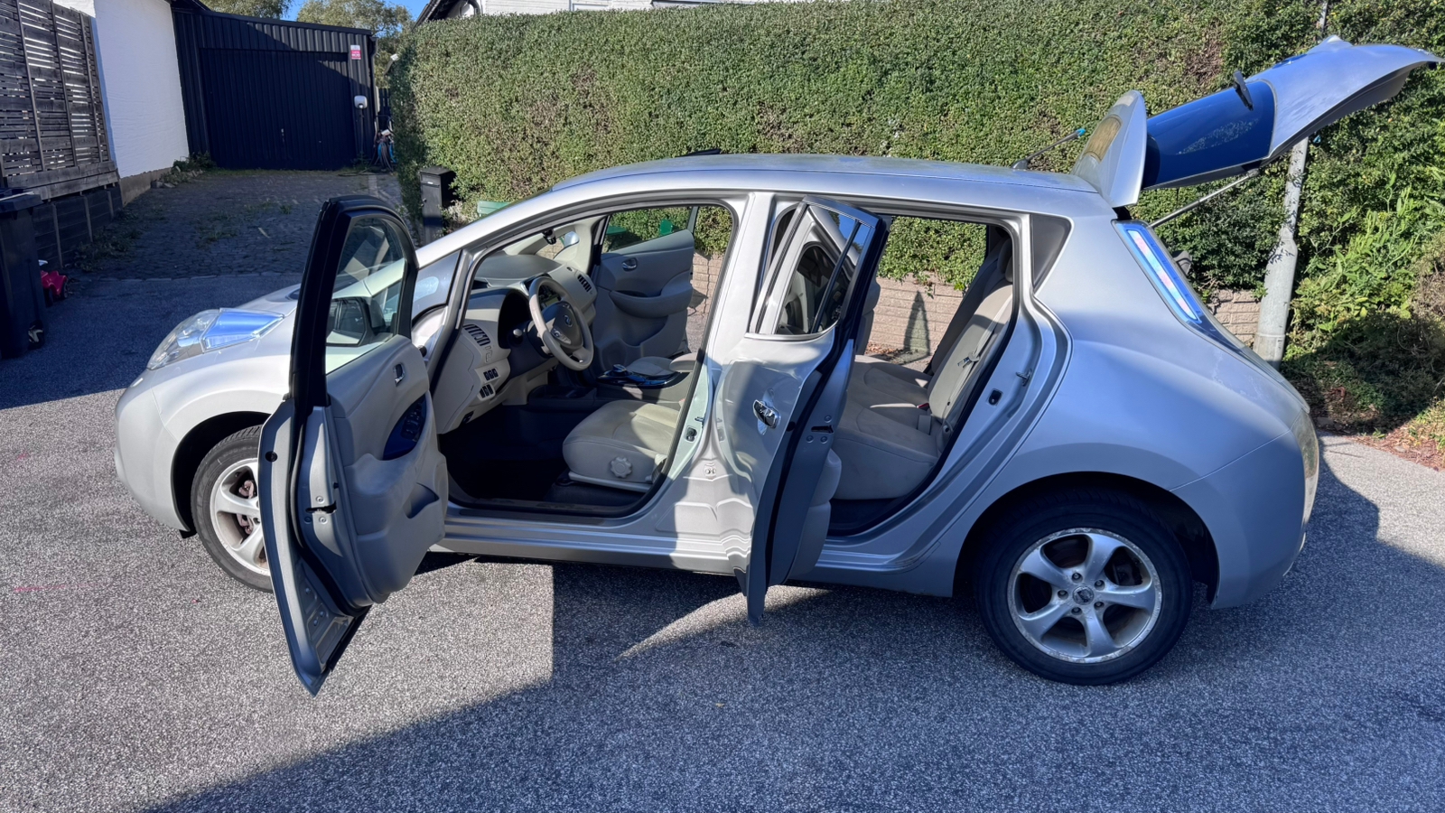 Nissan Leaf 24 kWh 2012, bild 3/5