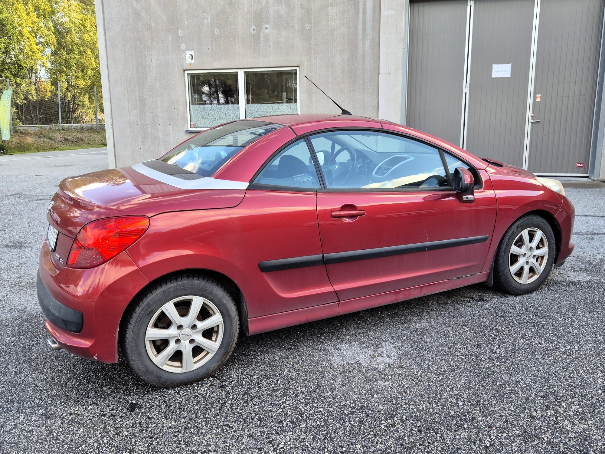 Peugeot 207 CC 1.6 VTI Automat 120hk JBL 2007, bild 4/9