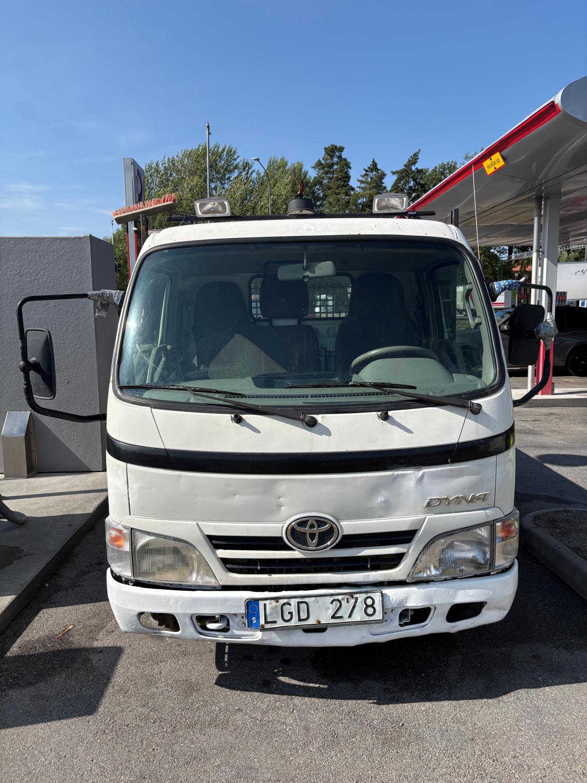Toyota Dyna Chassi 3.0 D-4D Manuell 2011, bild 7/10