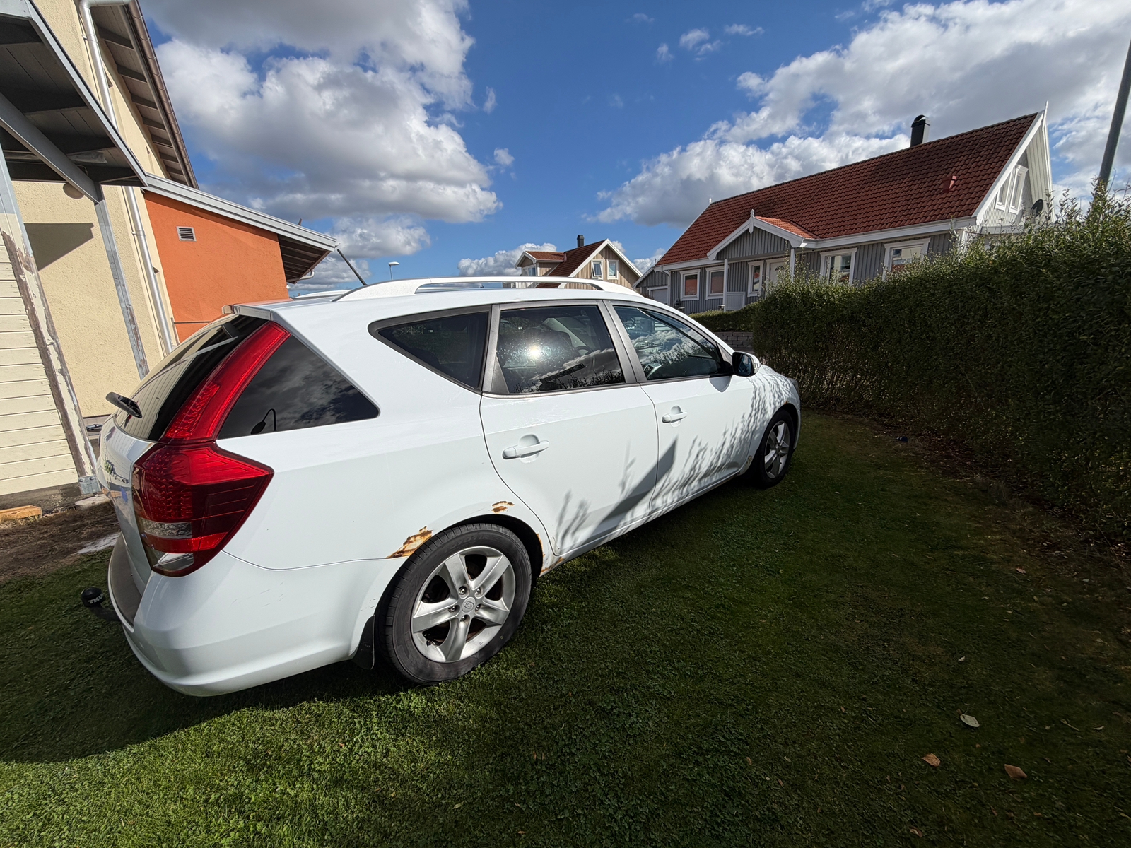 Kia Ceed _sw 1.6 CRDi Manuell 2010, bild 4/7