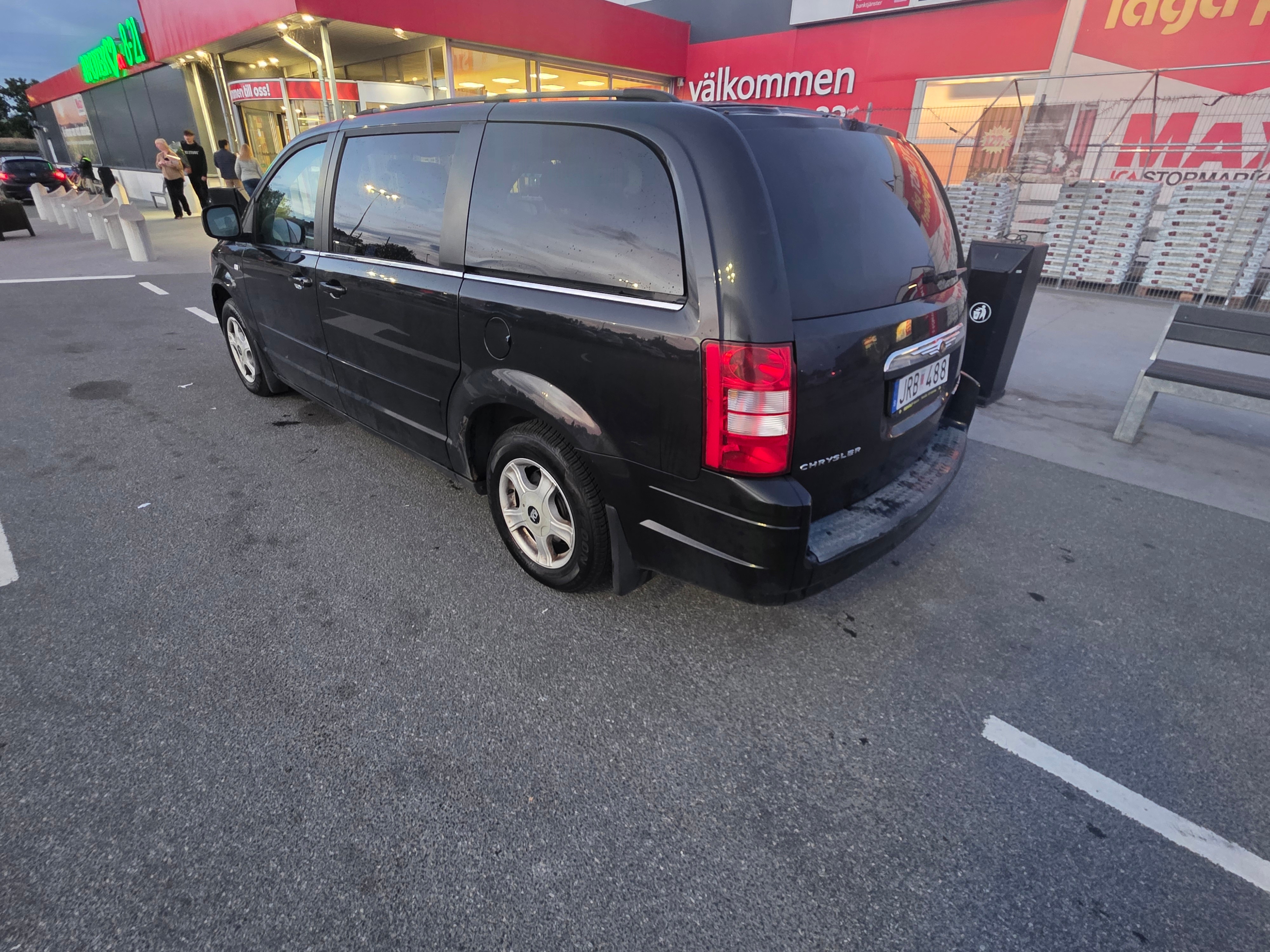 Chrysler Grand Voyager 3.8 V6 Automatisk 2009, photo 4/10